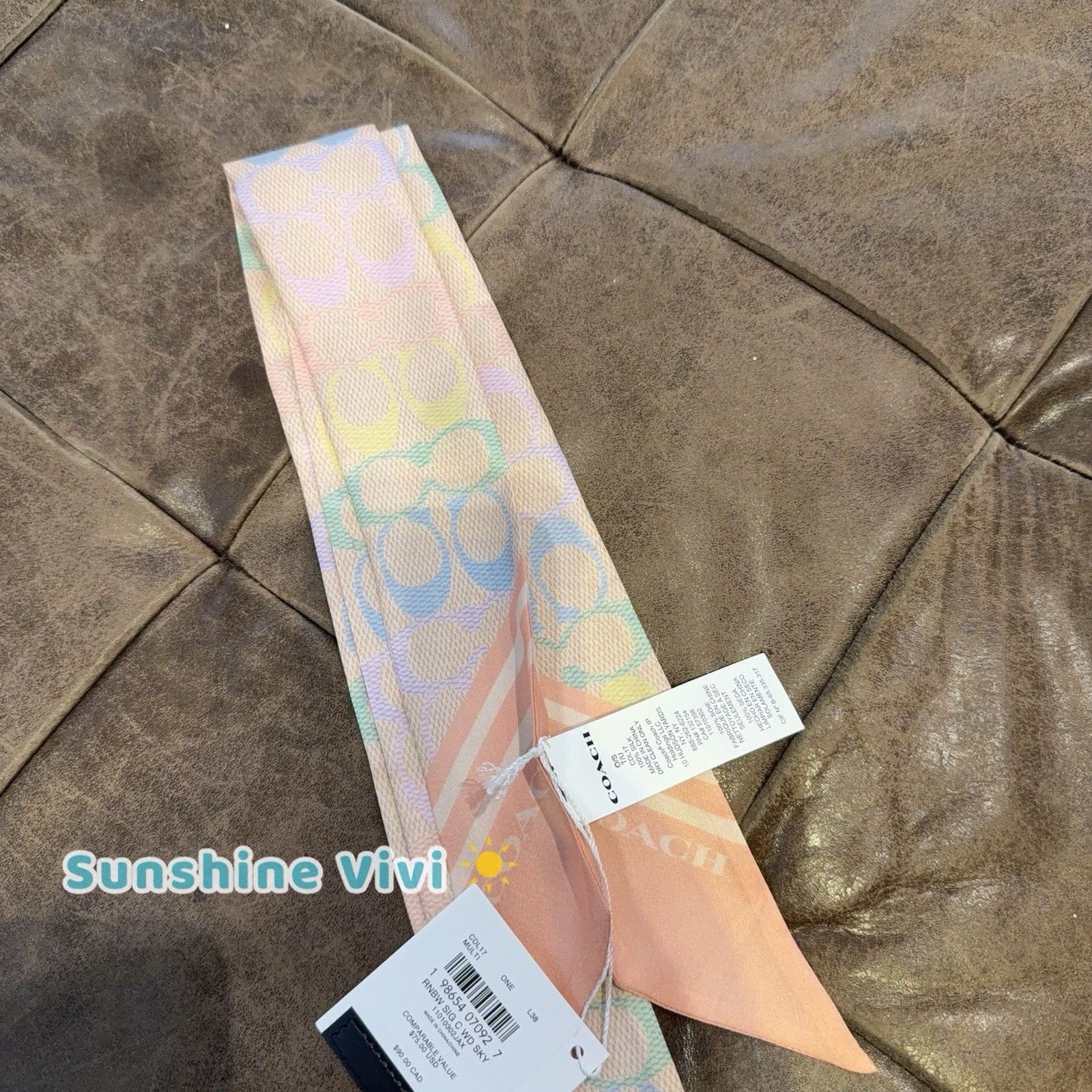 Coach NWT COACH CDA98 Teri, CAX00 Swagger Chain, Silk Scarf CDL17 Size ONE SIZE - 8 Thumbnail