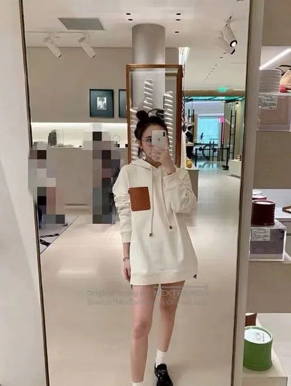 Loewe Loewe White Leather Pocket Hoodie, Beige Size XS / US 0-2 / IT 36-38 - 5 Thumbnail