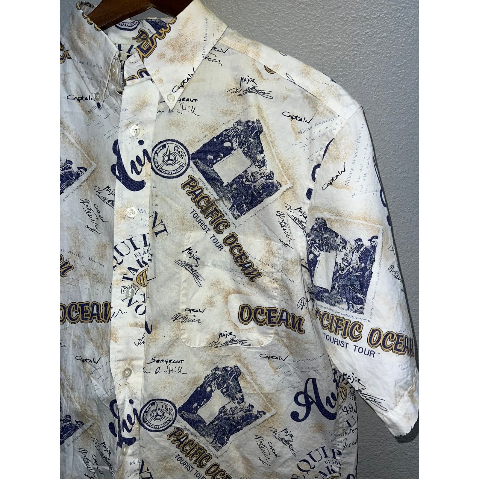 Roundtree & Yorke Vintage Roundtree & Yorke Button Down Shirt Tourist Medium Size US M / EU 48-50 / 2 - 2 Thumbnail
