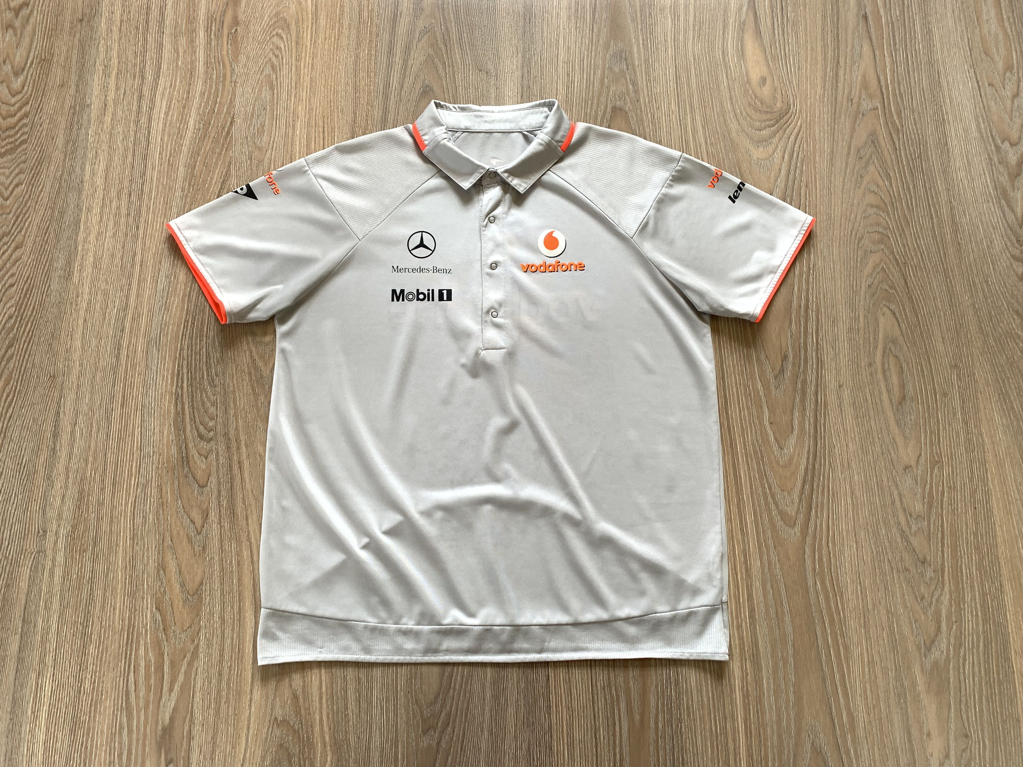 Mercedes-Benz × Rokit Vintage McLaren Mercedes Benz Vodafone Racing Polo T-Shirt Size US L / EU 52-54 / 3 - 1 Thumbnail