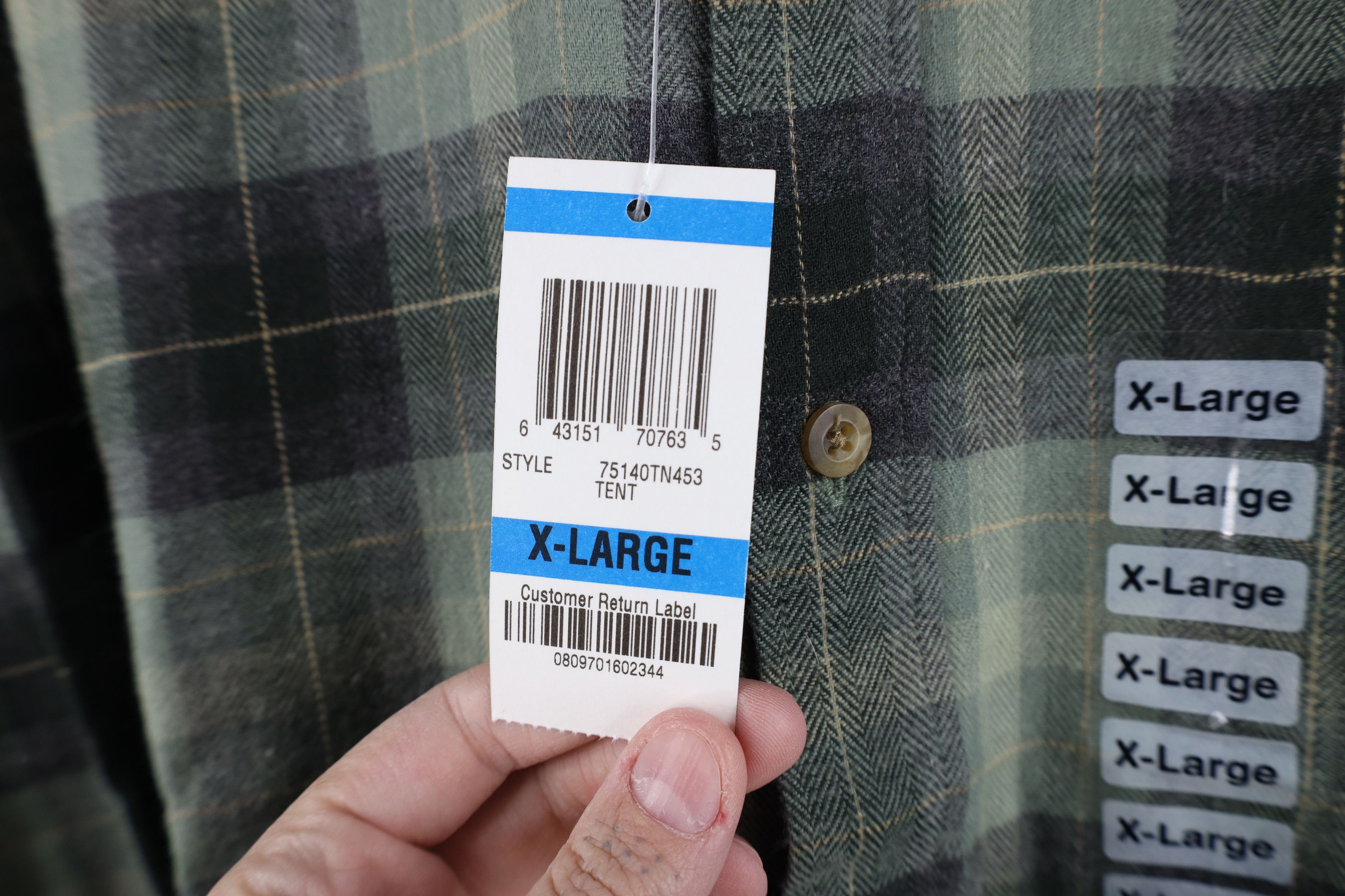 Vintage Deadstock Vintage Streetwear Plaid Flannel Button Down Shirt Size US XL / EU 56 / 4 - 4 Thumbnail