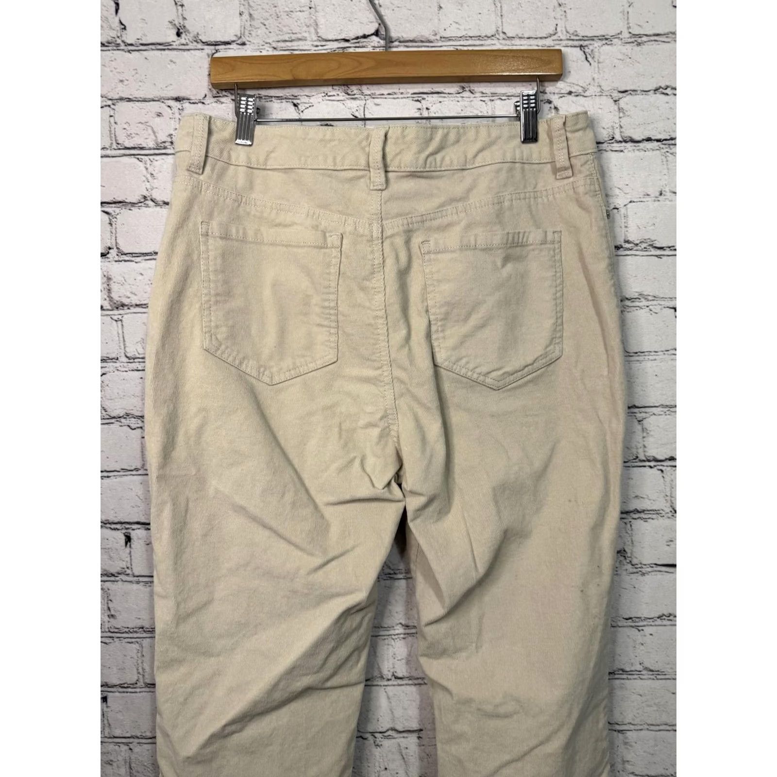 Gloria Vanderbilt Gloria Vanderbilt Amanda Women's Casual Pants Beige Size 12 Short Regular 34x27 Pants Straight Button Front Size 24" / US 00 / IT 34 - 7 Thumbnail