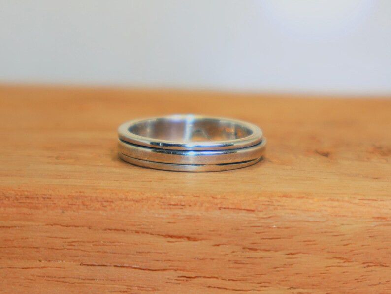 Handmade Spinner Band Ring, Sterling Silver Handmade Boho Jewelry, Size ONE SIZE - 1 Thumbnail