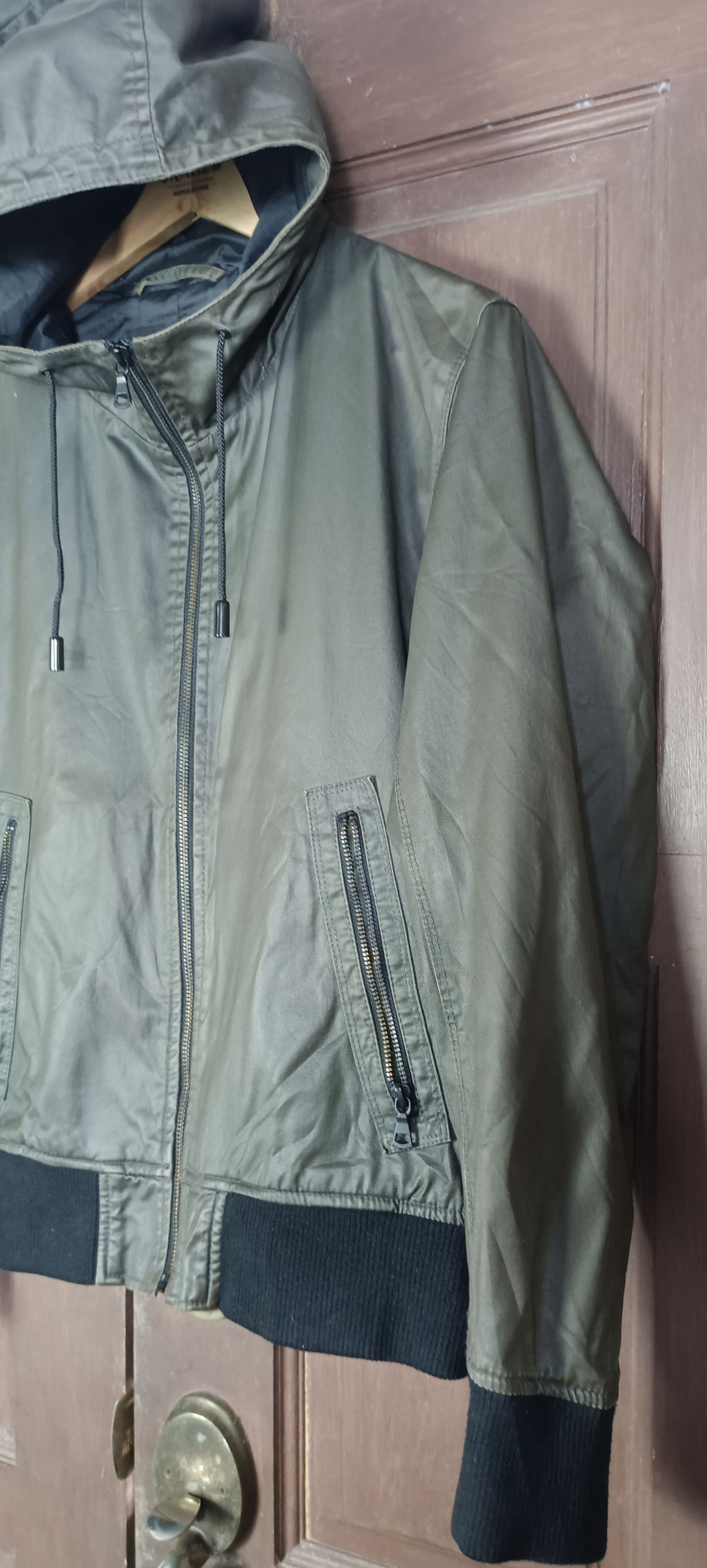 Undercover × Uniqlo Uniqlo Coated Cloth Bomber Jacket Style Zipper Size US M / EU 48-50 / 2 - 8 Thumbnail