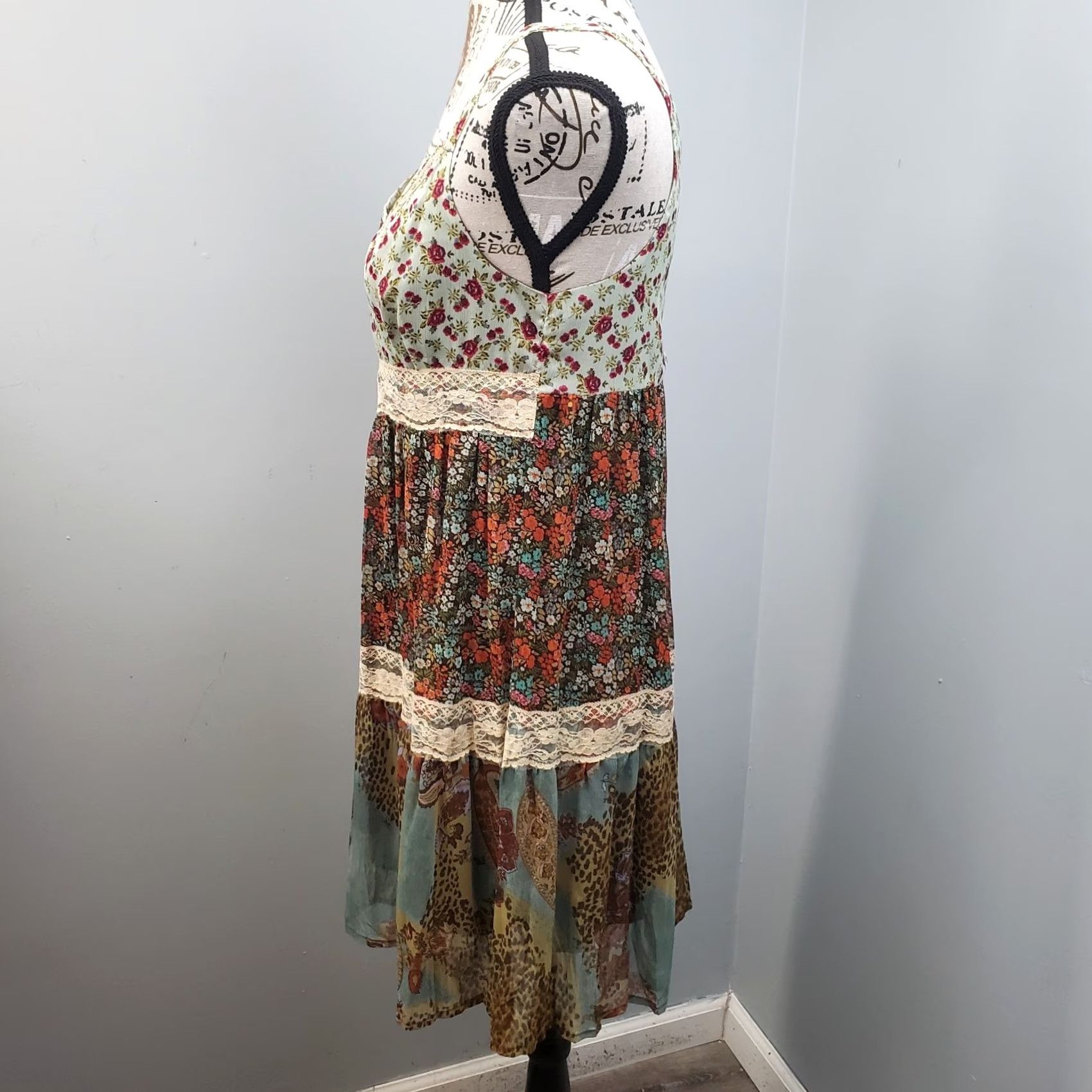 Vintage American Rag Cie Midi Dress Womens Small Multi Floral Lace Trim Boho Cottagecore Dress Size S / US 4 / IT 40 - 7 Thumbnail