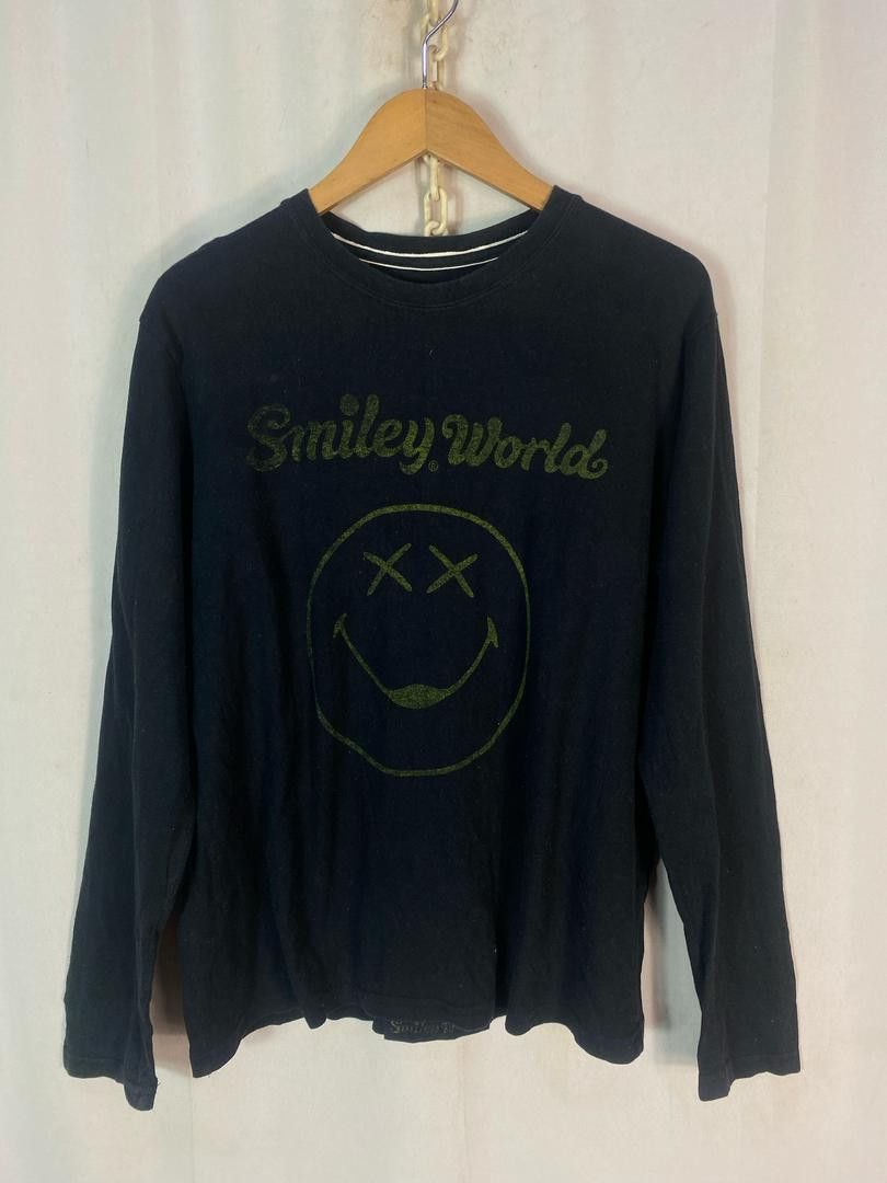 Smiley world printed long sleeve tshirt