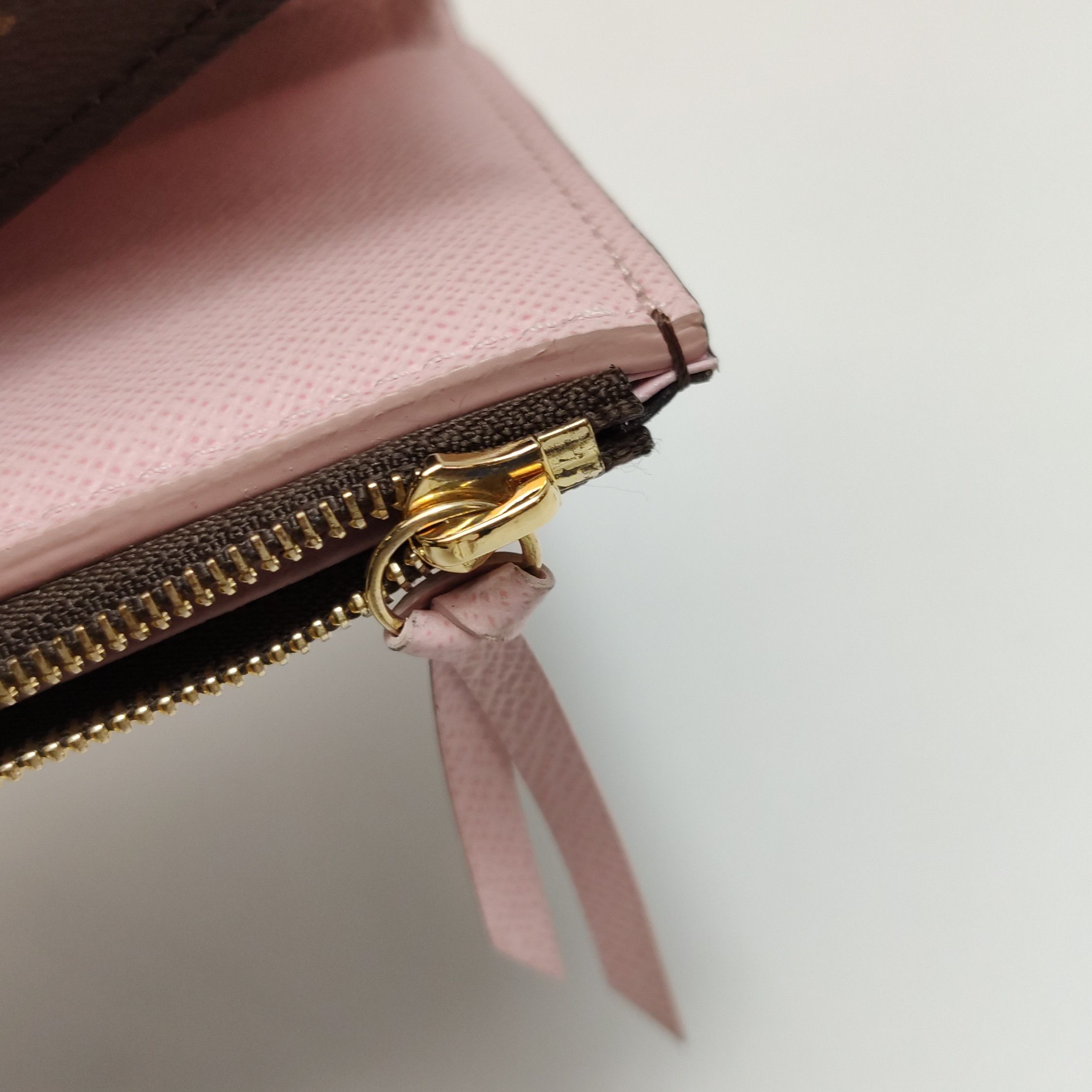 Louis Vuitton Louis Vuitton (LV) VictorineMonogram print snap wallet -y25 Size ONE SIZE - 5 Thumbnail
