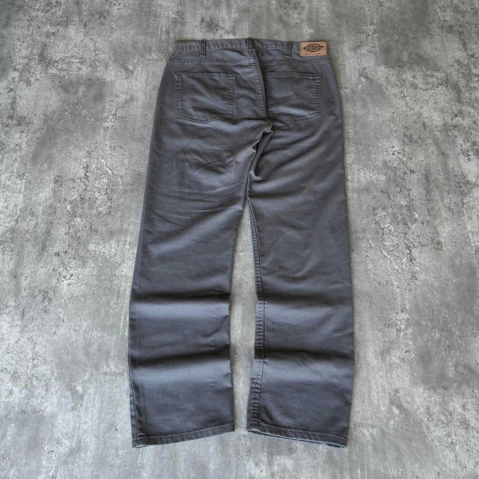 Dickies × Vintage Y2K Baggy Grey Dickies Casual Skater Chino Grunge Pants Size US 34 / EU 50 - 2 Thumbnail