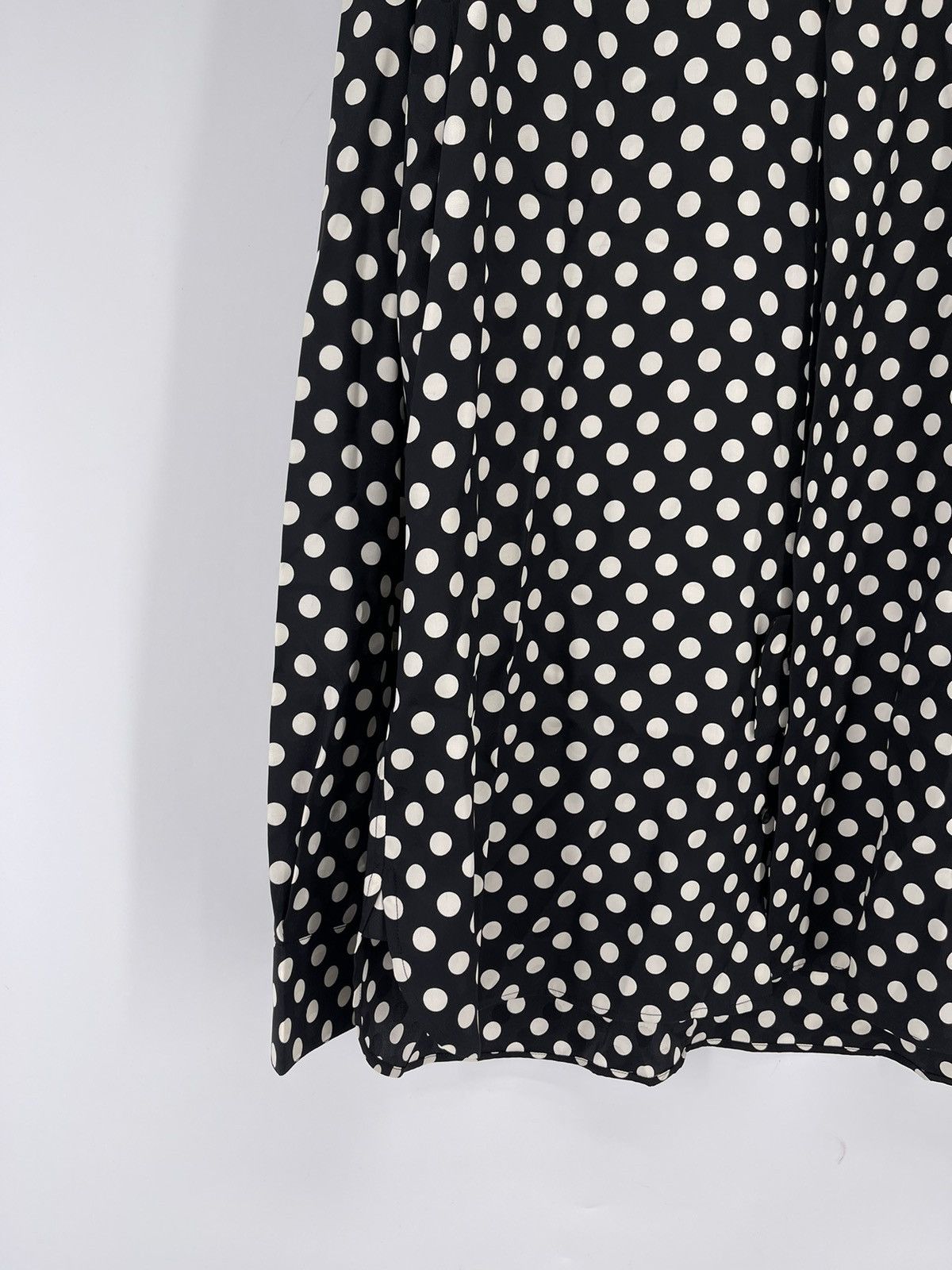 Saint Laurent Paris Saint Laurent Dotted Silk Shirt Size US L / EU 52-54 / 3 - 3 Thumbnail