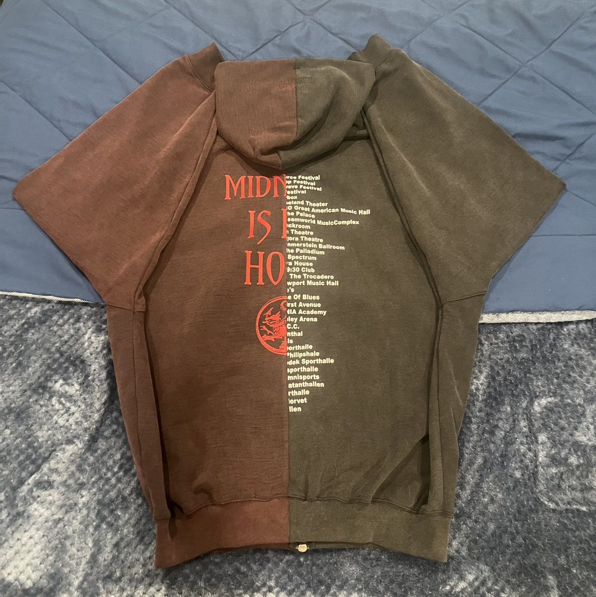 Vetements Vetements Cradle Of Filth Split Hoodie Size US XS / EU 42 / 0 - 4 Thumbnail