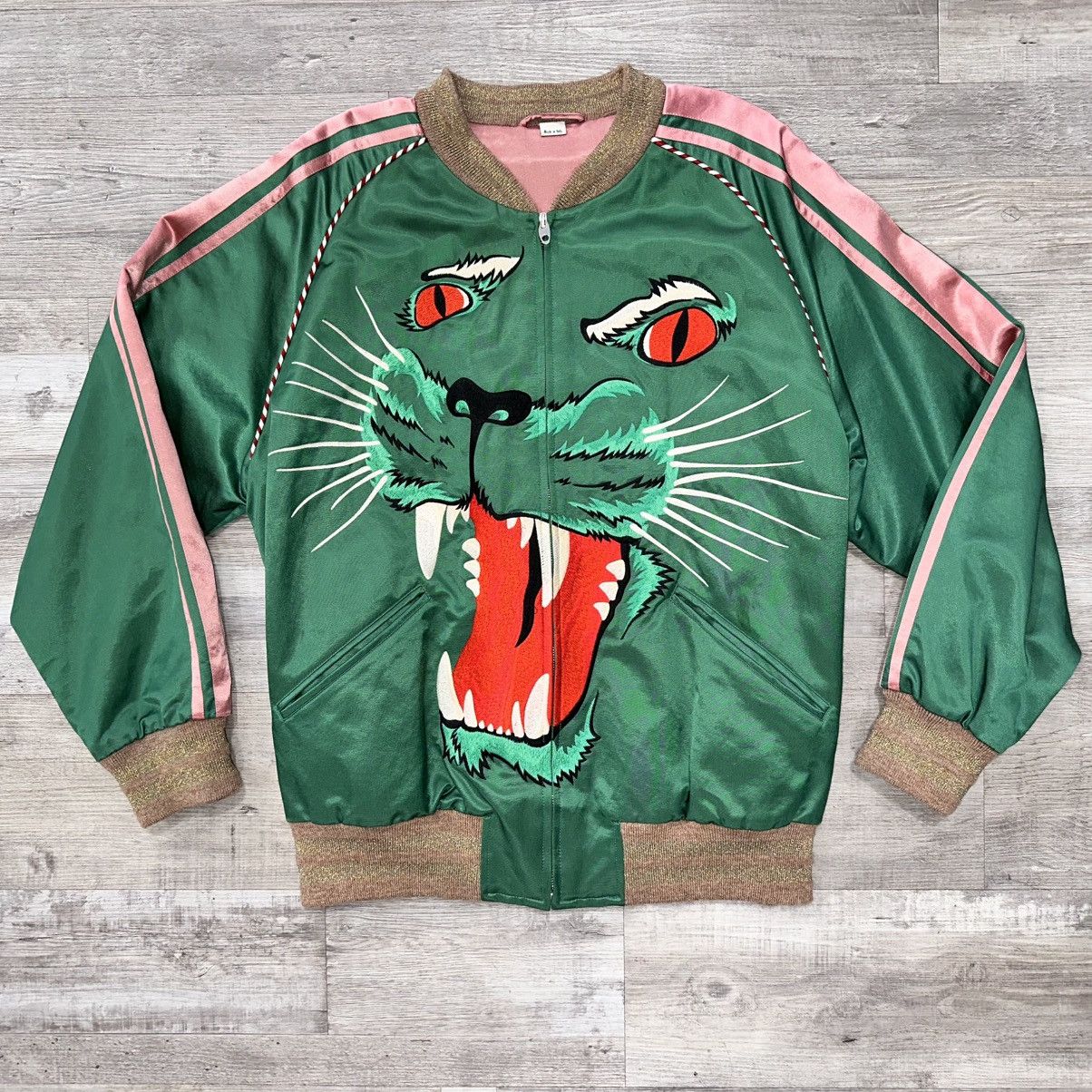 Gucci GUCCI GREEN PINK SATIN EMBROIDERED PANTHER BOMBER SIZE 50 L Size US L / EU 52-54 / 3 - 1 Thumbnail
