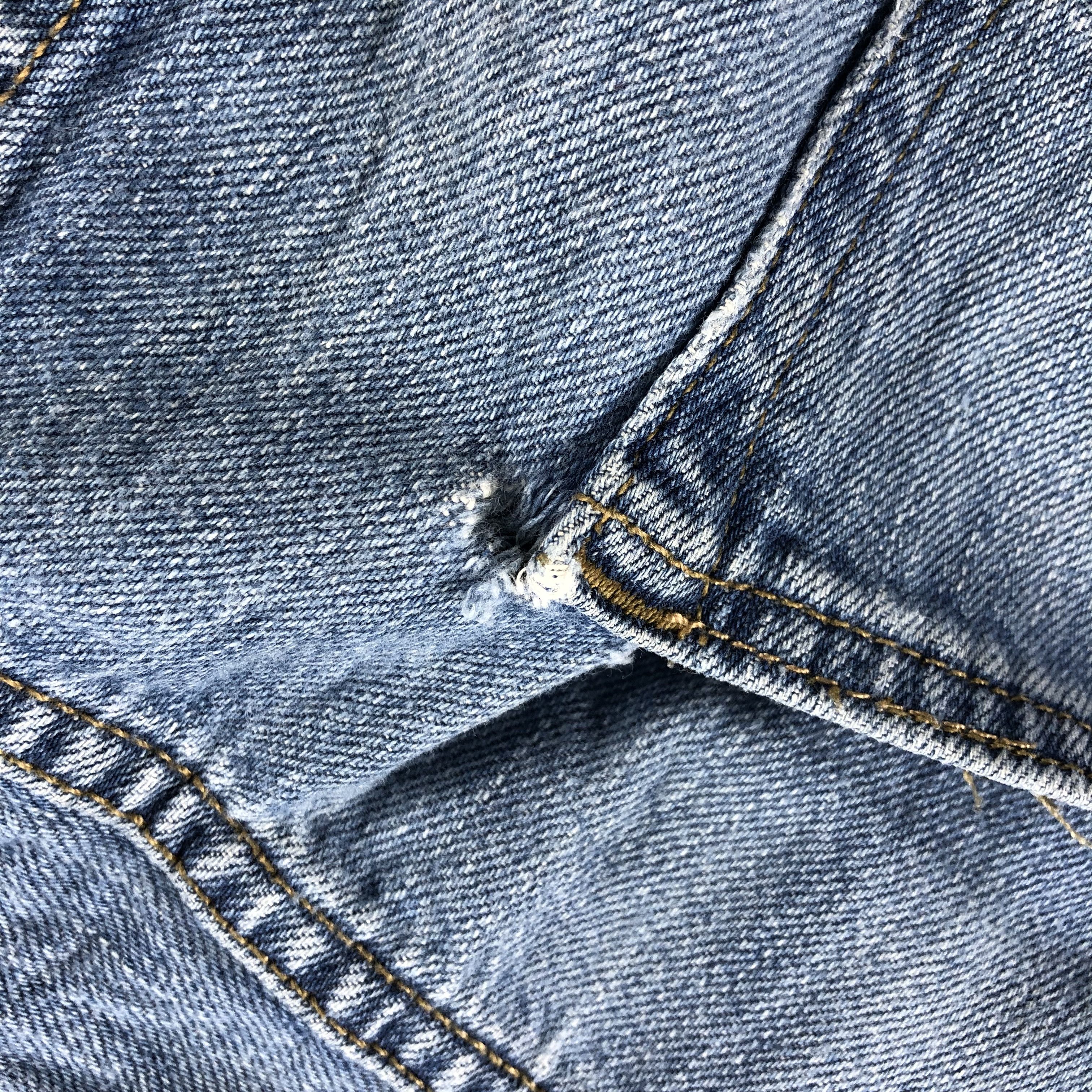 Levi's Vintage Blue Wash Levis 501 Jeans-J2538 Size US 37 - 7 Thumbnail