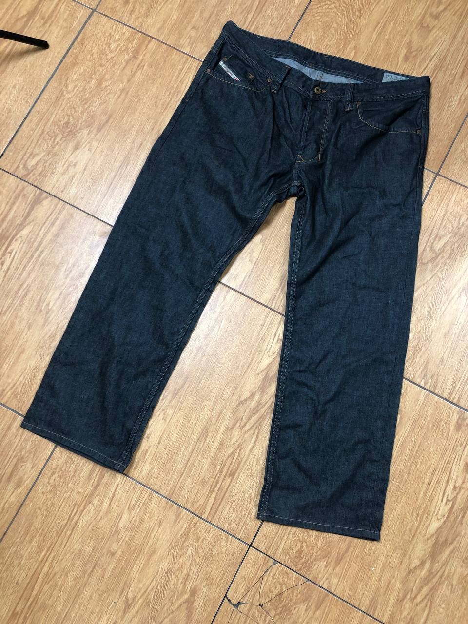 Diesel × Japanese Brand Dirty Painted Distressed Thrashed Faded Baggy Jeans Y2K Size US 36 / EU 52 - 19 Thumbnail