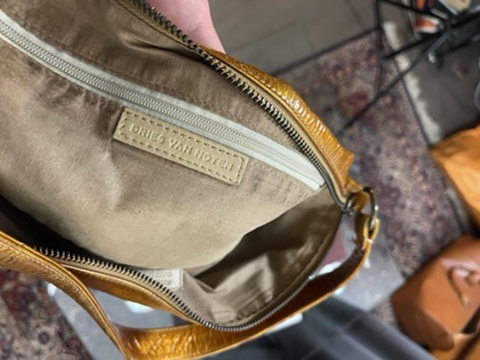 Dries Van Noten Dries Van Noten - Brown Leather Shoulder Bag Size ONE SIZE - 5 Thumbnail