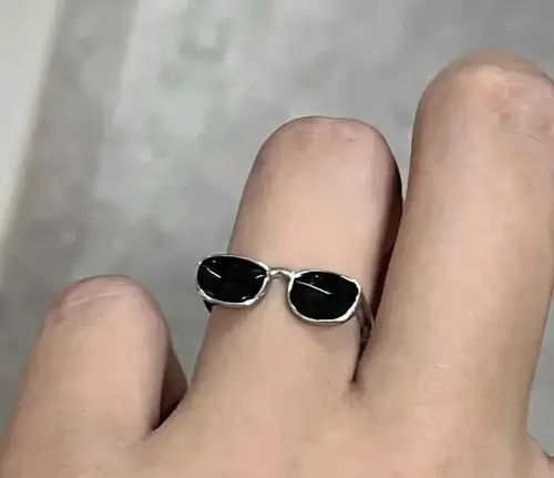 Japanese Brand × Jewelry Avant garde sunglasses ring aesthetic y2k Size ONE SIZE - 1 Thumbnail