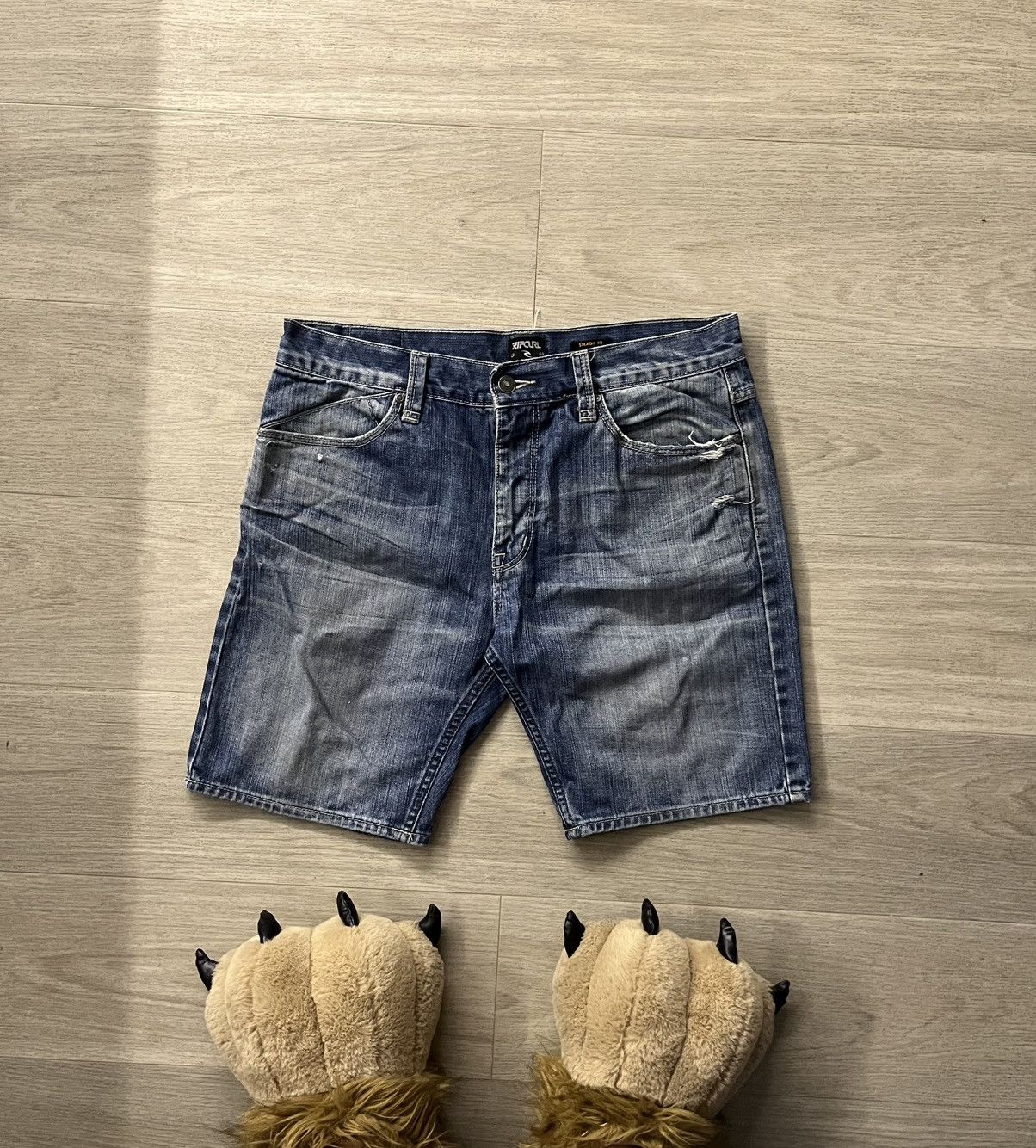 Rip Curl Rip Curl Vintage Big Logo Sk8 Skate Drip Swag Denim Shorts Size US 34 / EU 50 - 4 Thumbnail