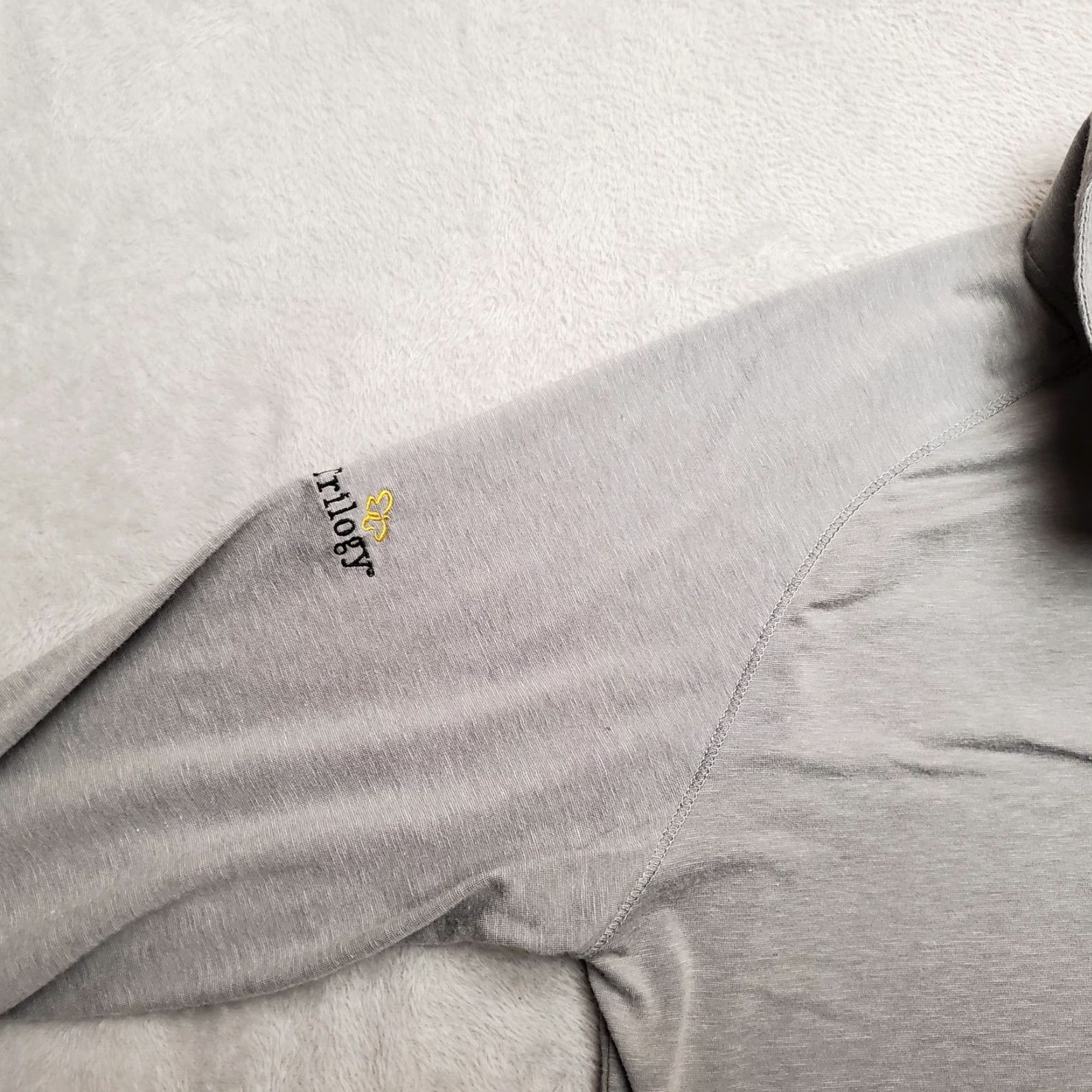 TravisMathew Travis Mathew Golf Shirt Mens M Gray 1/4 Zip Long Sleeve Performance Blend Shirt Mens Size US M / EU 48-50 / 2 - 4 Thumbnail