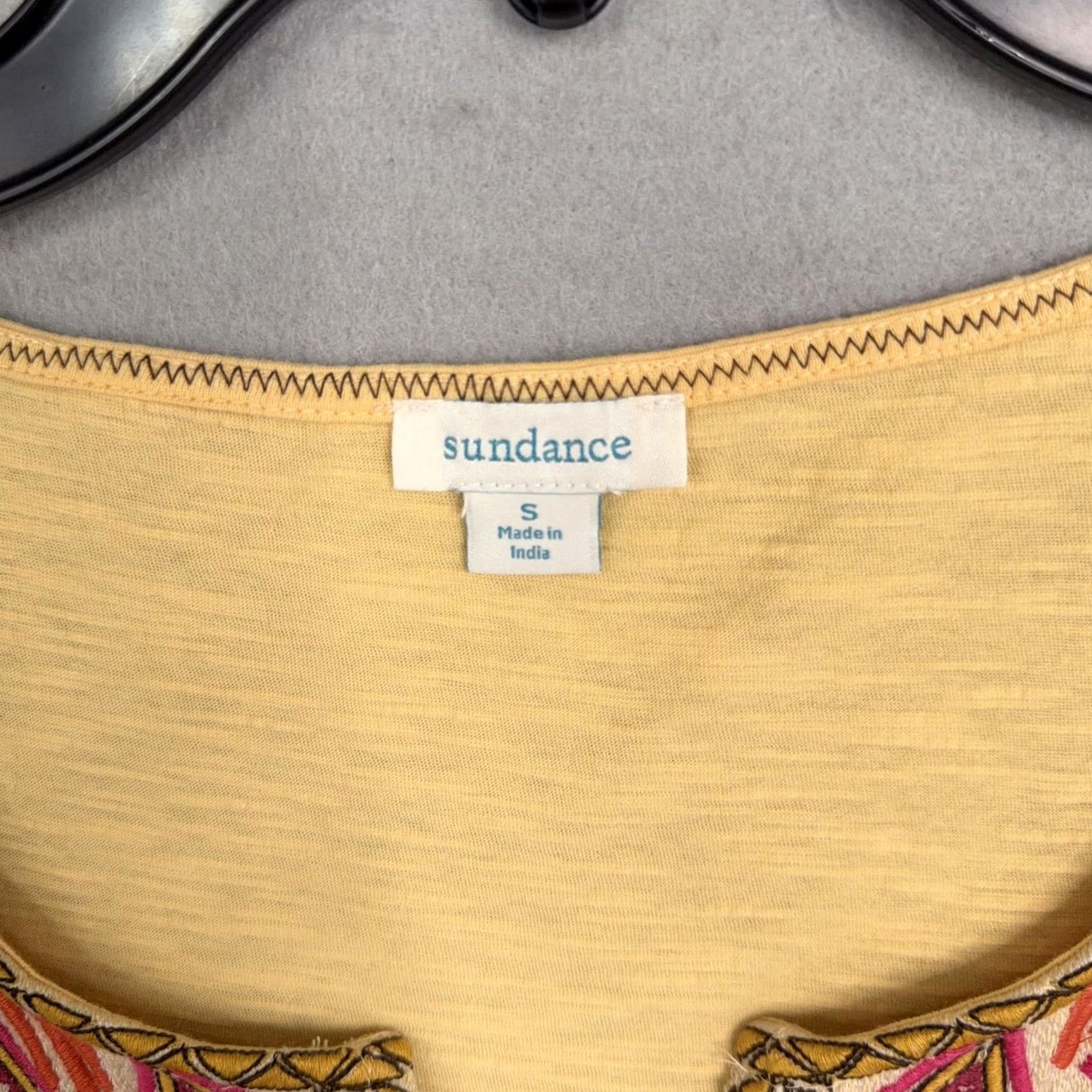 Vintage Sundance Tank Womens Small Yellow Embroidered Scoop Neck Sleeveless Boho Shirt Size S / US 4 / IT 40 - 3 Thumbnail