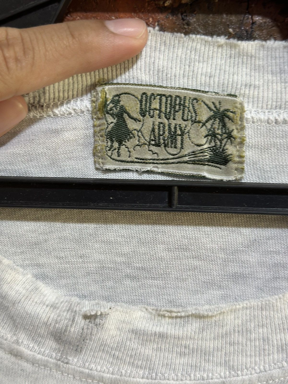 Octopus Thrashed Vintage Giggle Aunt Distress Tee Size US L / EU 52-54 / 3 - 7 Thumbnail