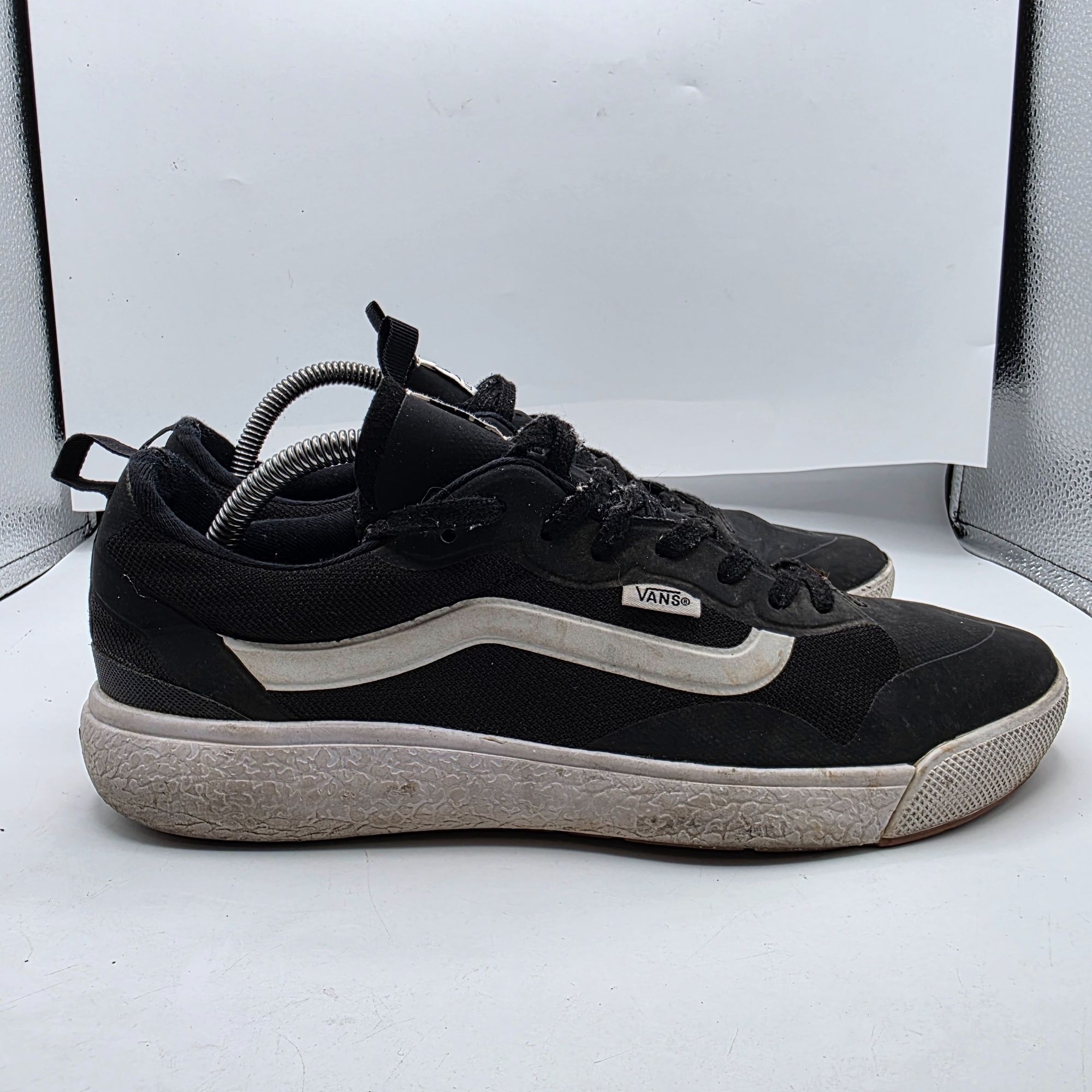Vans Vans UltraRange EXO Mens Size 10 Black White Skate Shoes Lig Size US 10 / EU 43 - 12 Thumbnail