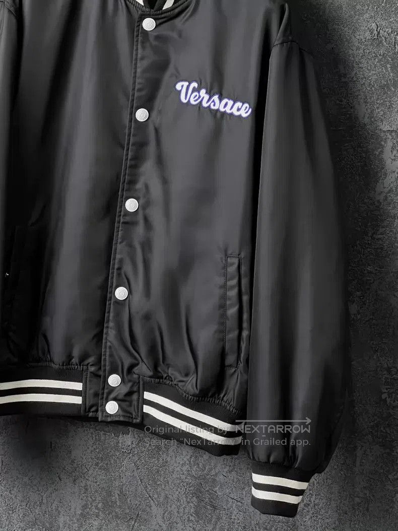 Versace Versace Letter-embroidered baseball collar jacket Size US S / EU 44-46 / 1 - 4 Thumbnail