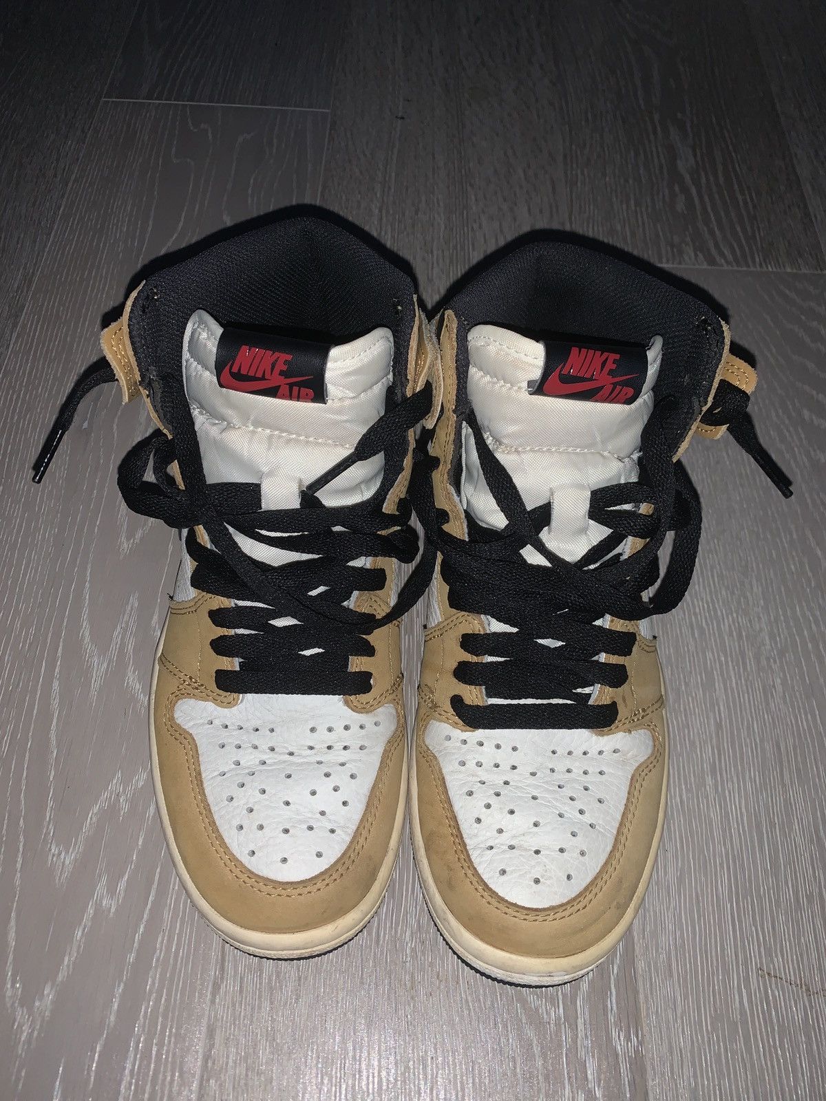 Jordan Brand Air Jordan 1 Retro High OG ‘Rookie Of The Year’ (2018) Size US 5.5 / EU 38 - 3 Thumbnail