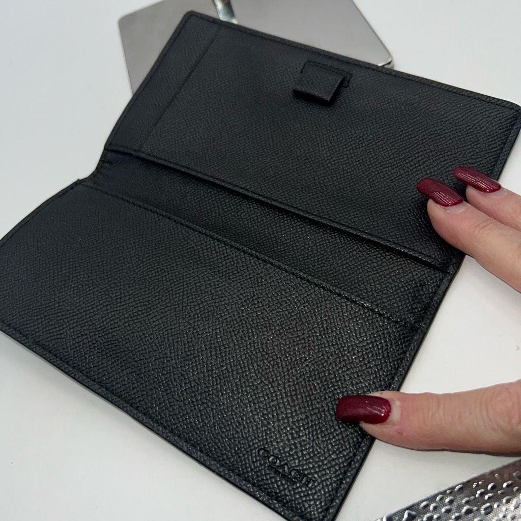 Coach Coach Black Leather Checkbook Cover Size ONE SIZE - 4 Thumbnail