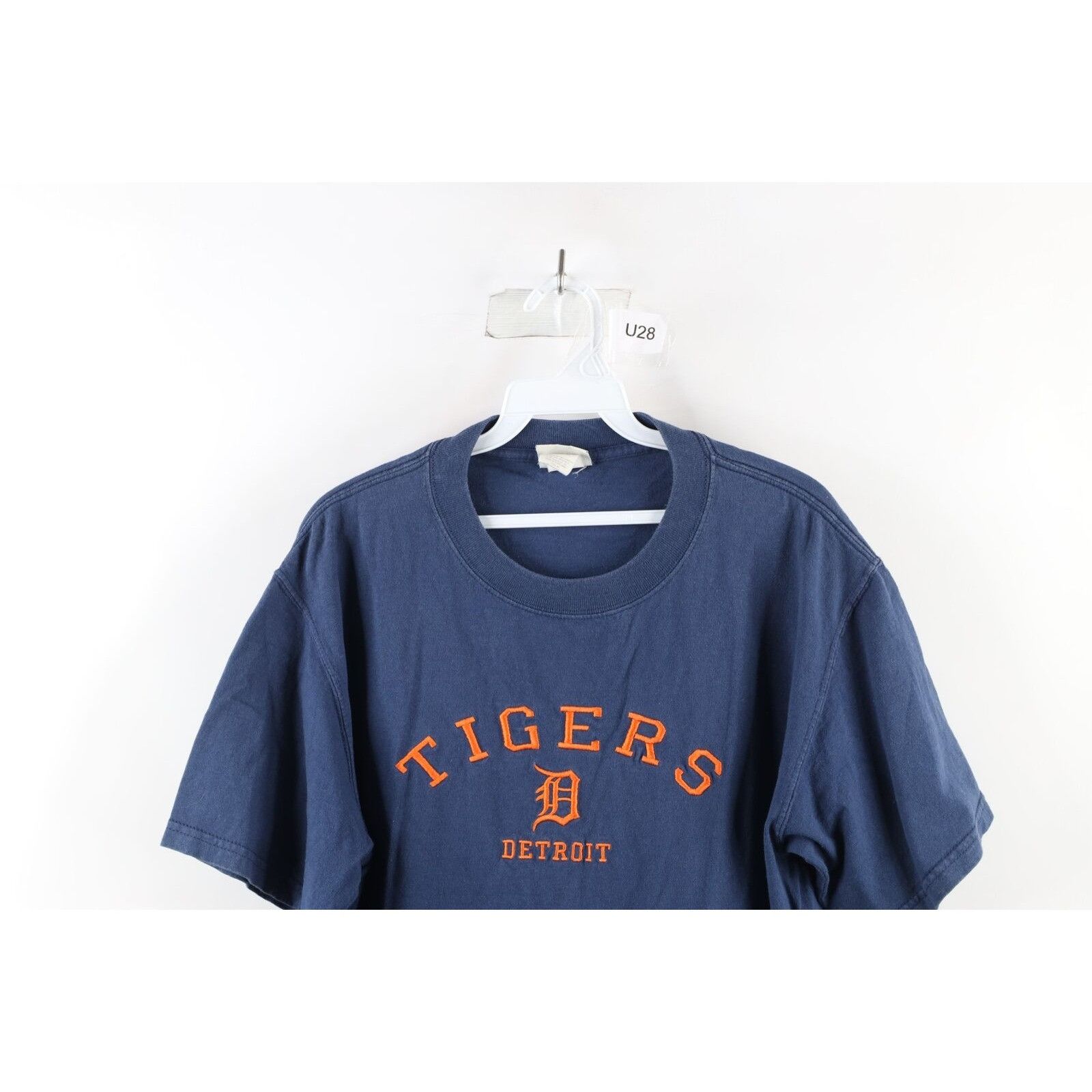Vintage Vintage Faded Old English D Detroit Tigers Baseball T-Shirt Size US M / EU 48-50 / 2 - 2 Thumbnail