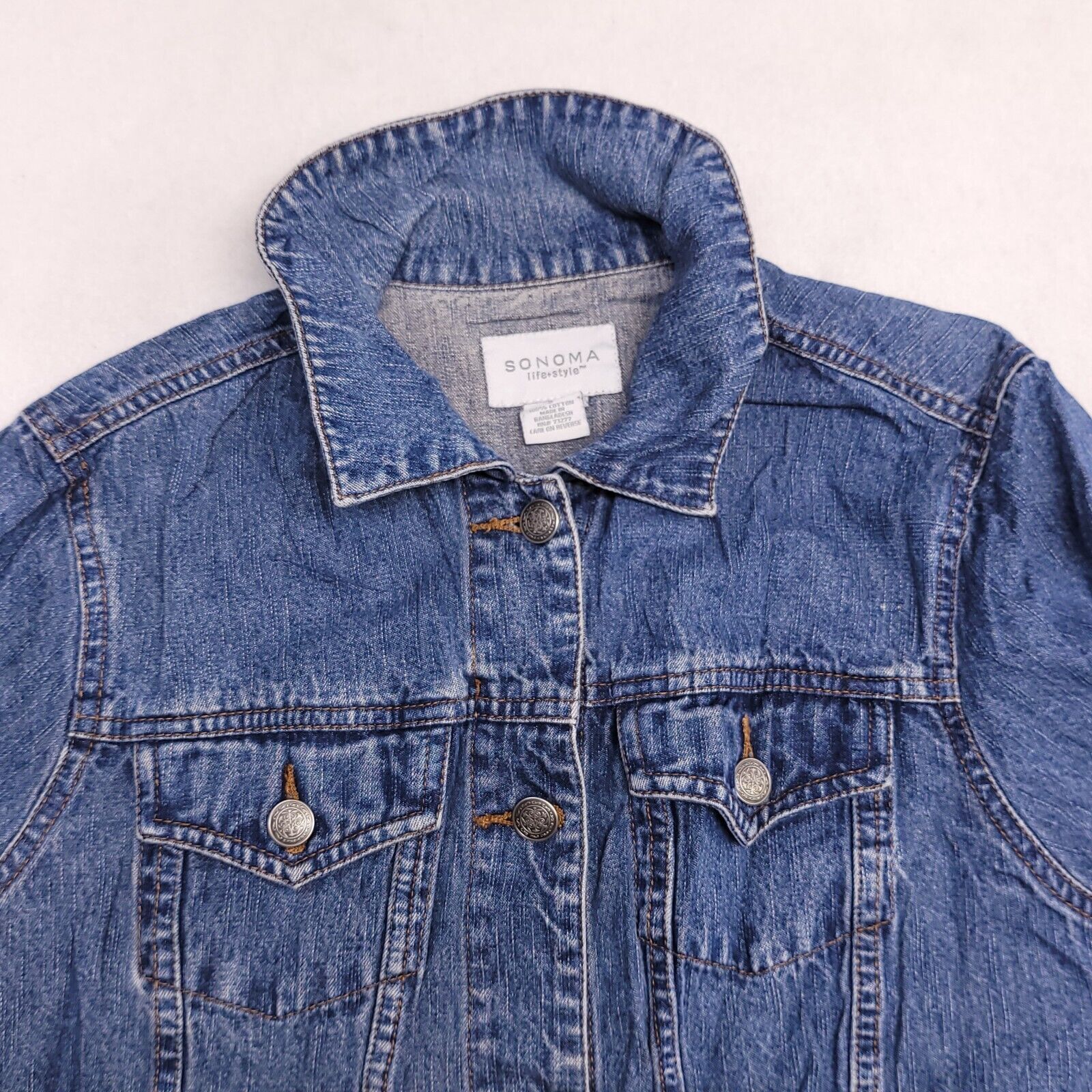 Sonoma Sonoma Casual Button Up Denim Jacket Womens Size Small Blue Size S / US 4 / IT 40 - 1 Thumbnail