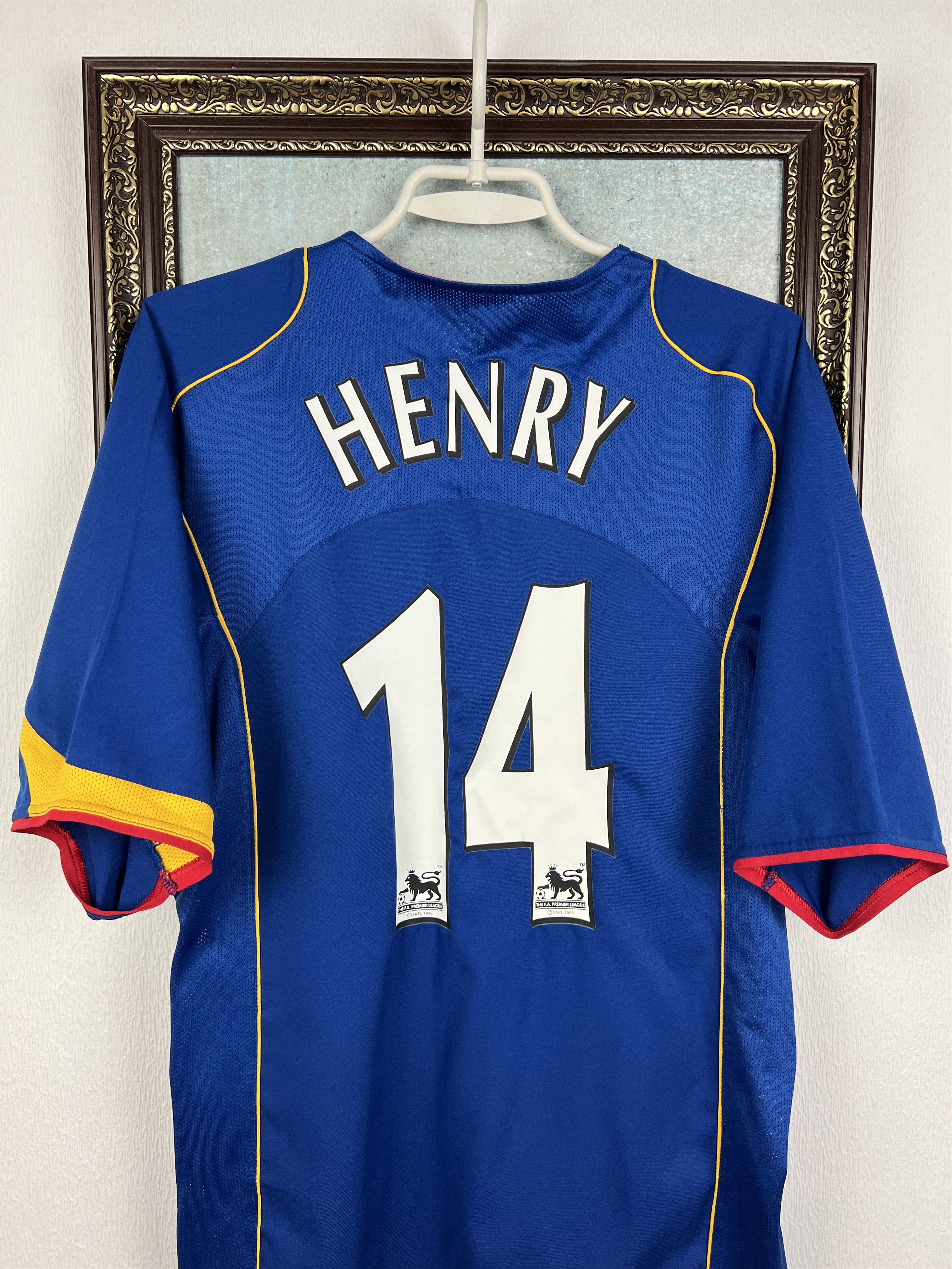 Nike Arsenal Third football shirt Soccer #14 Henry Jersey Trikot Size US L / EU 52-54 / 3 - 9 Thumbnail