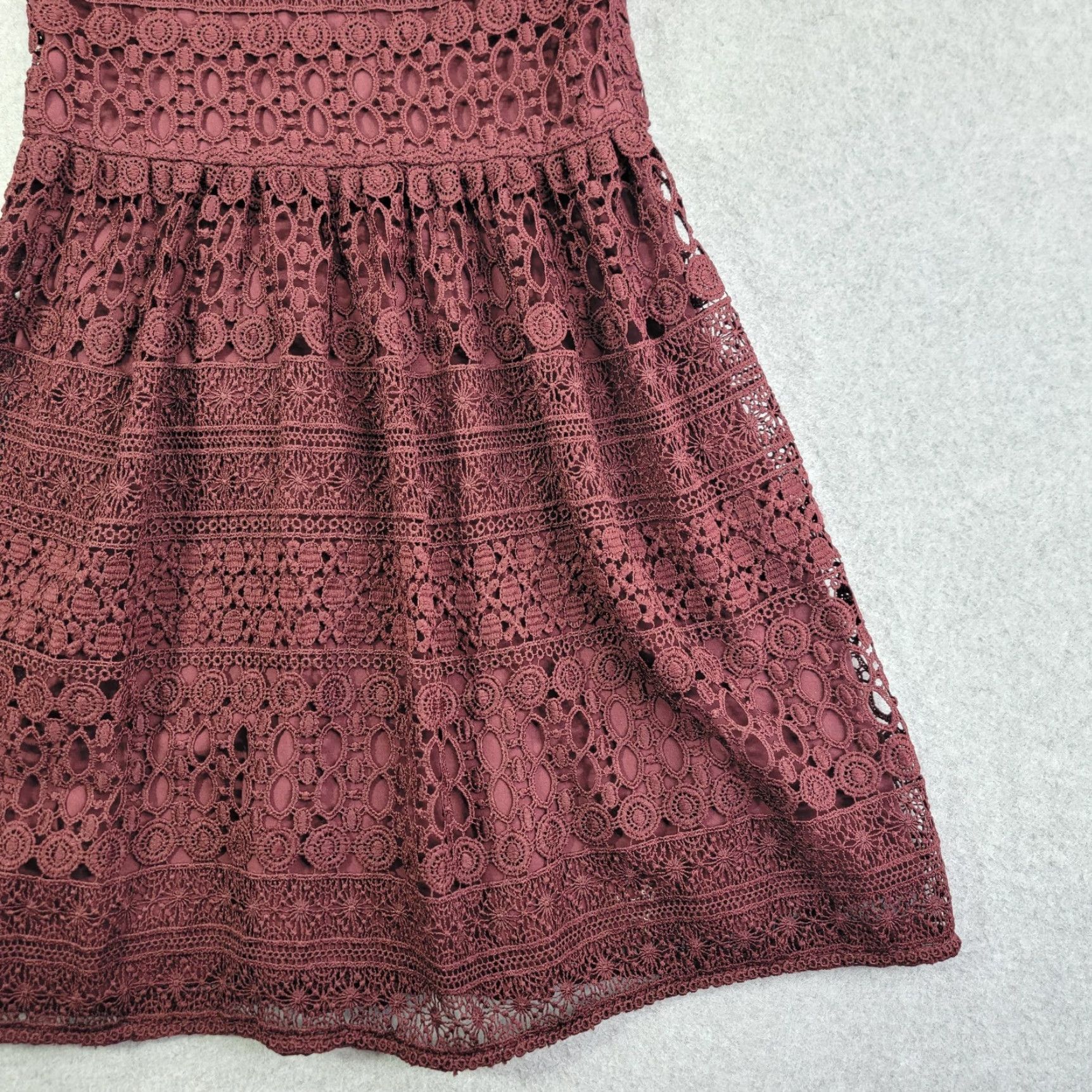 Abercrombie & Fitch VINTAGE Abercrombie & Fitch Lace Mini Dress Women 00 Red NWT Y2K, Dress, Mini, Lace, Red, Women, 00, Vintage, 2000s Size XXS / US 00 / IT 34 - 6 Thumbnail