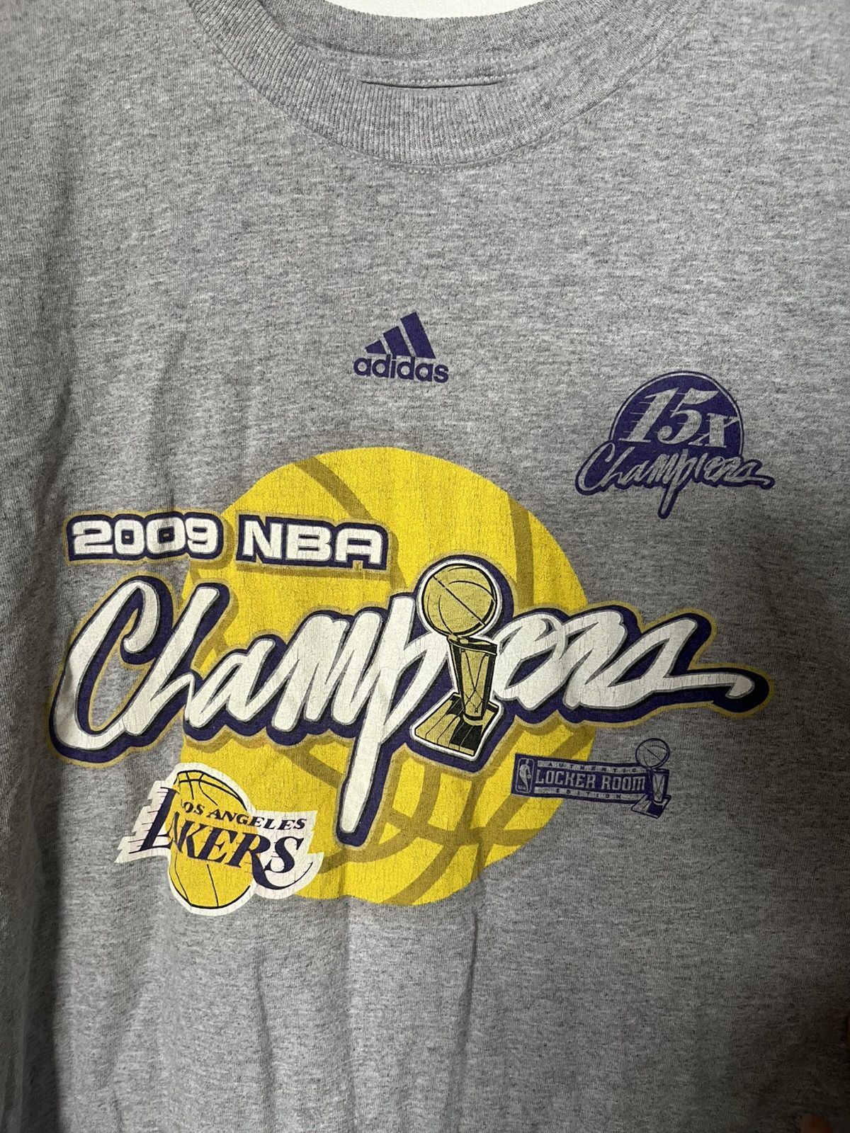 Adidas × NBA Vintage Lakers 2009 Champions T-shirt Size US XXL / EU 58 / 5 - 2 Thumbnail