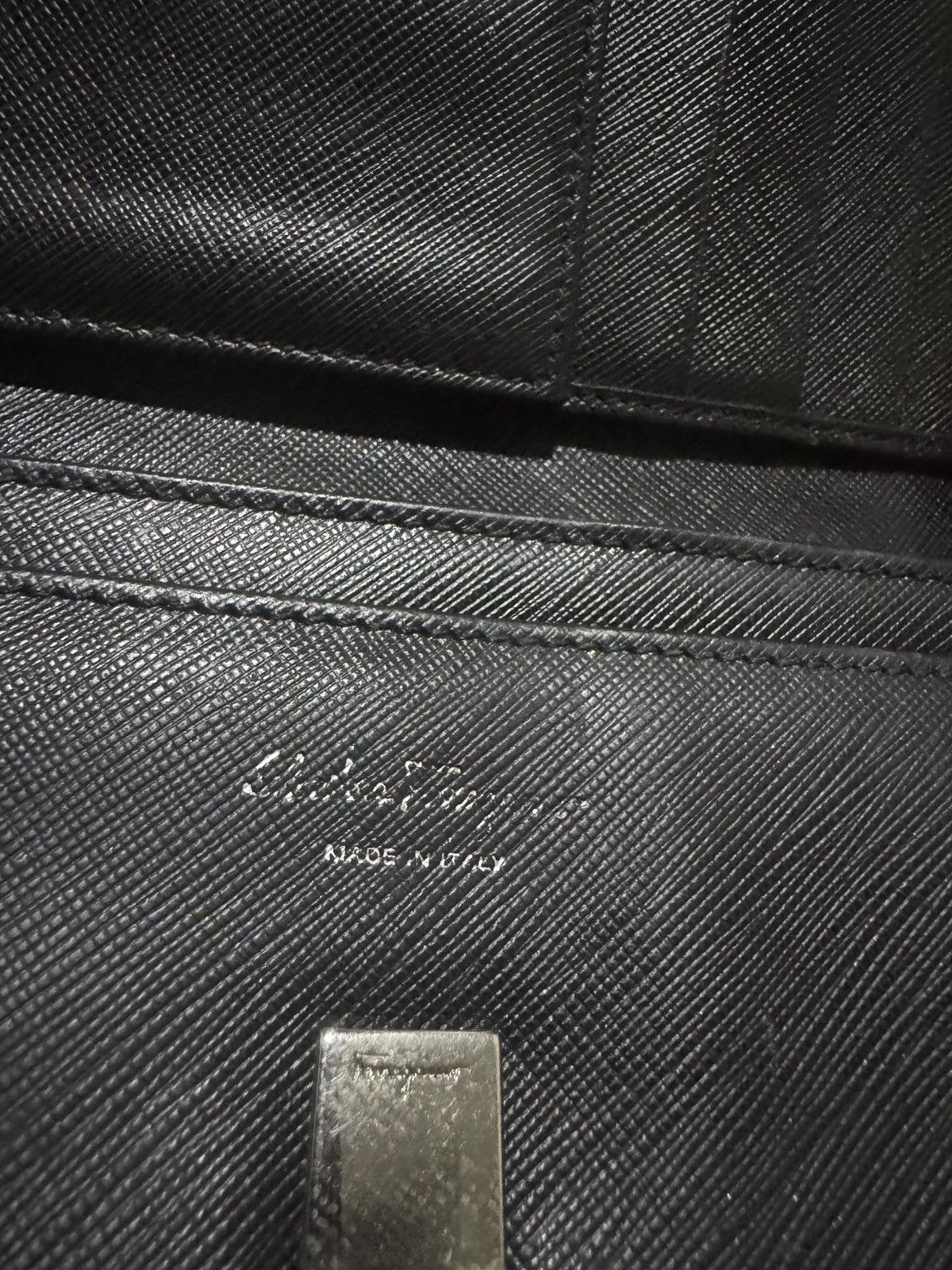 Salvatore Ferragamo OG Selvatore Ferragamo Long Leather Wallet Iconic Logo Size ONE SIZE - 4 Thumbnail