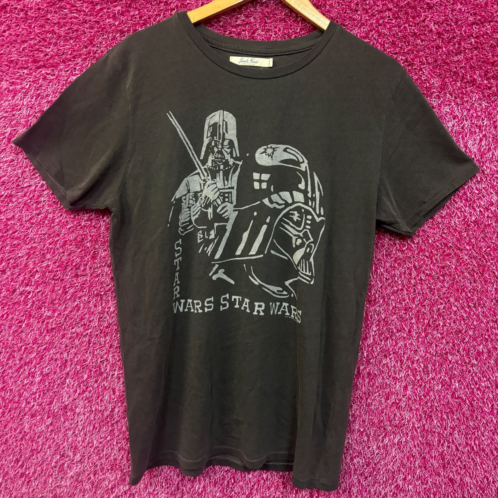 Star Wars Star Wars Darth Vader Vintage Style T-shirt size medium Size US M / EU 48-50 / 2 - 1 Thumbnail