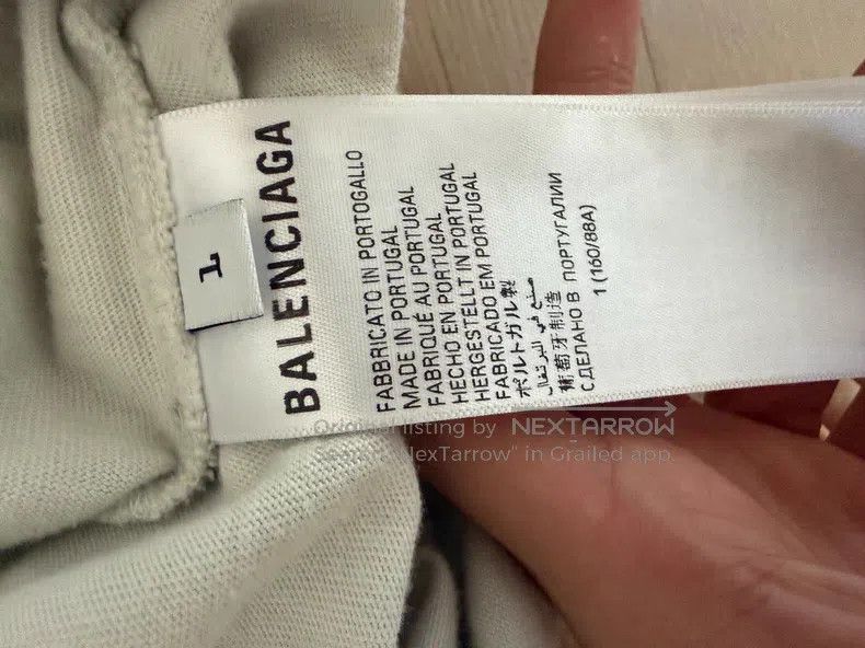 Balenciaga Balenciaga long sleeve Size US S / EU 44-46 / 1 - 5 Thumbnail