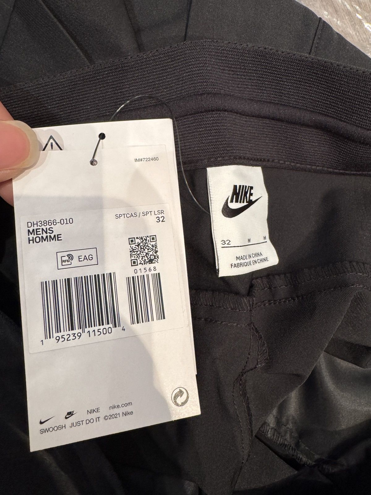 Nike NIKE TECH WOVEN UTILITY PANT DH3866-010 Size US 32 / EU 48 - 6 Thumbnail