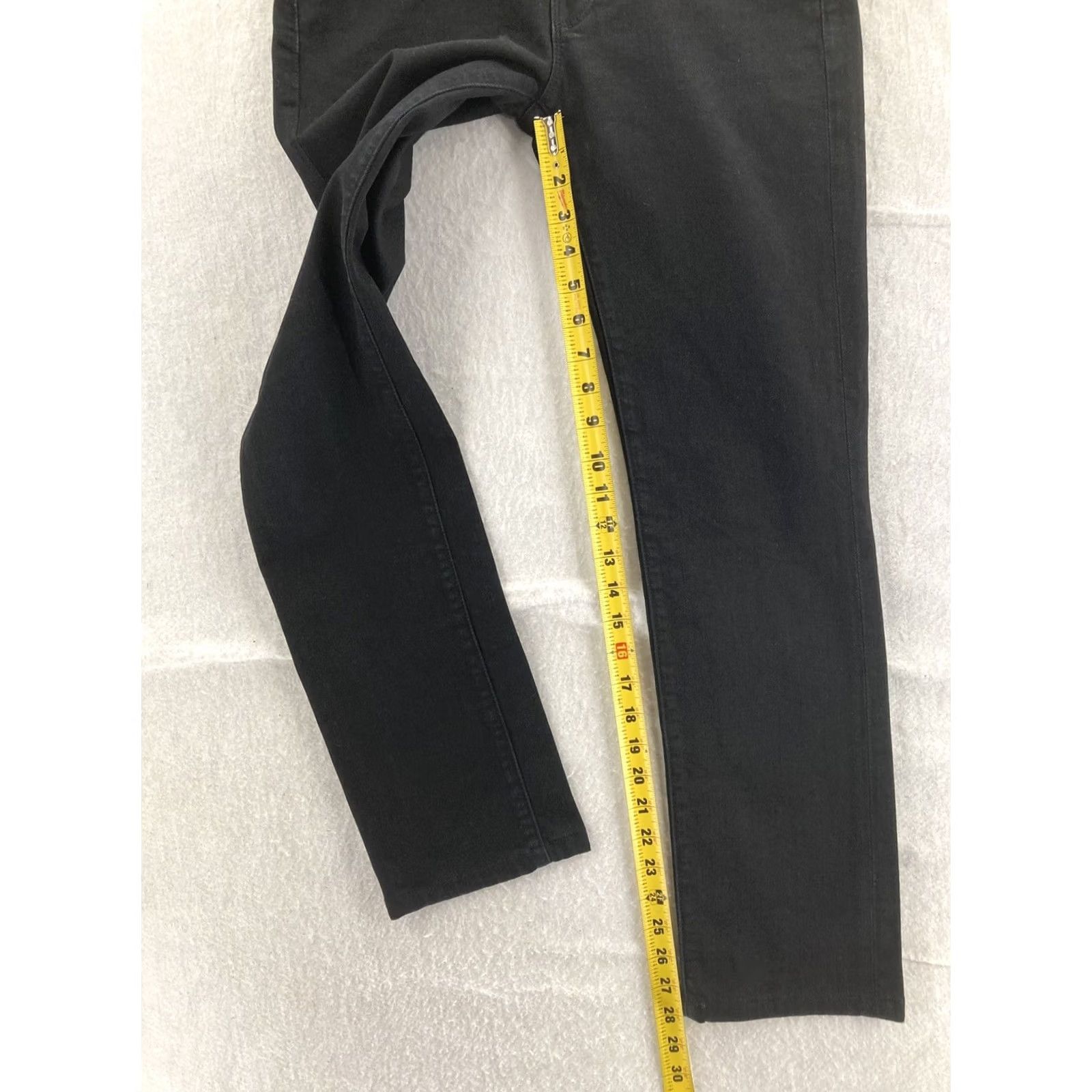 7 For All Mankind 7 For All Mankind Jeans Womens 26 Black Straight Leg Pants Size 26" / US 2 / IT 38 - 6 Thumbnail