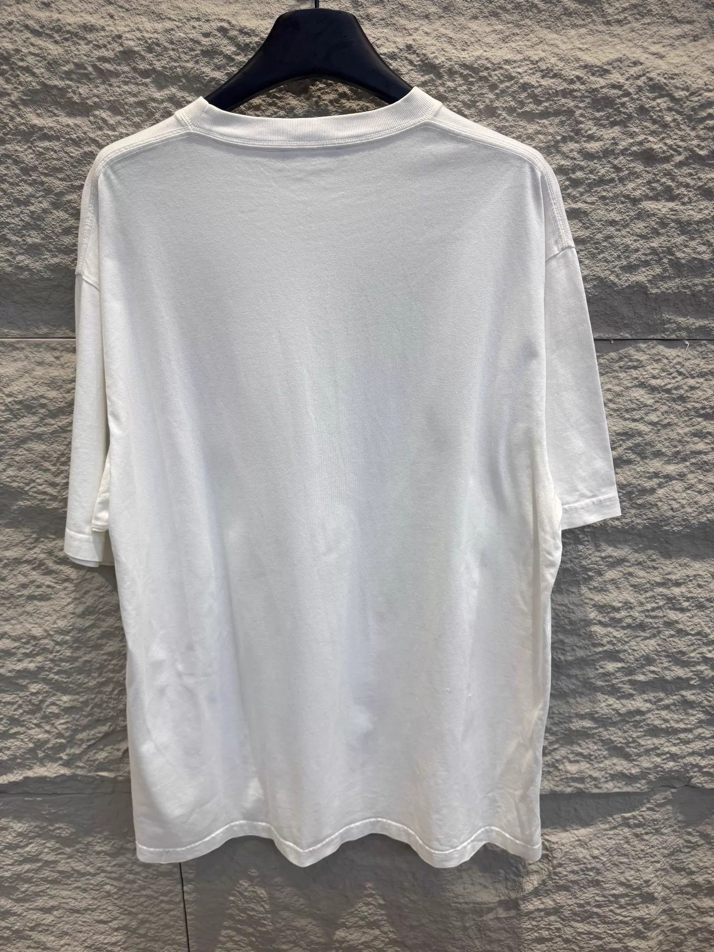 Balenciaga Balenciaga White Embroidered BB UNIFIT XS T-shirt Unisex Size US XS / EU 42 / 0 - 5 Thumbnail
