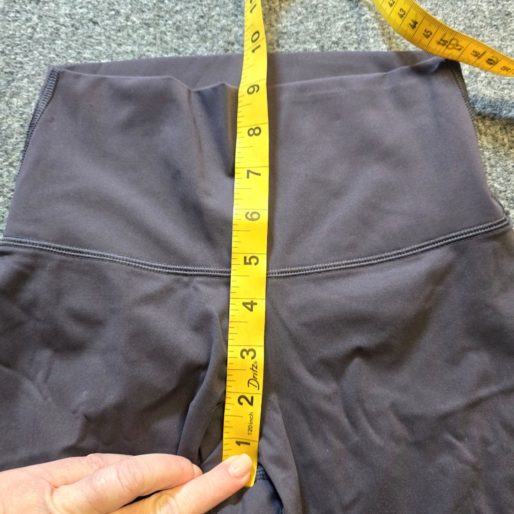 Everlane Brand: Explicitly mentions "Everlane. Size 26" / US 2 / IT 38 - 5 Thumbnail