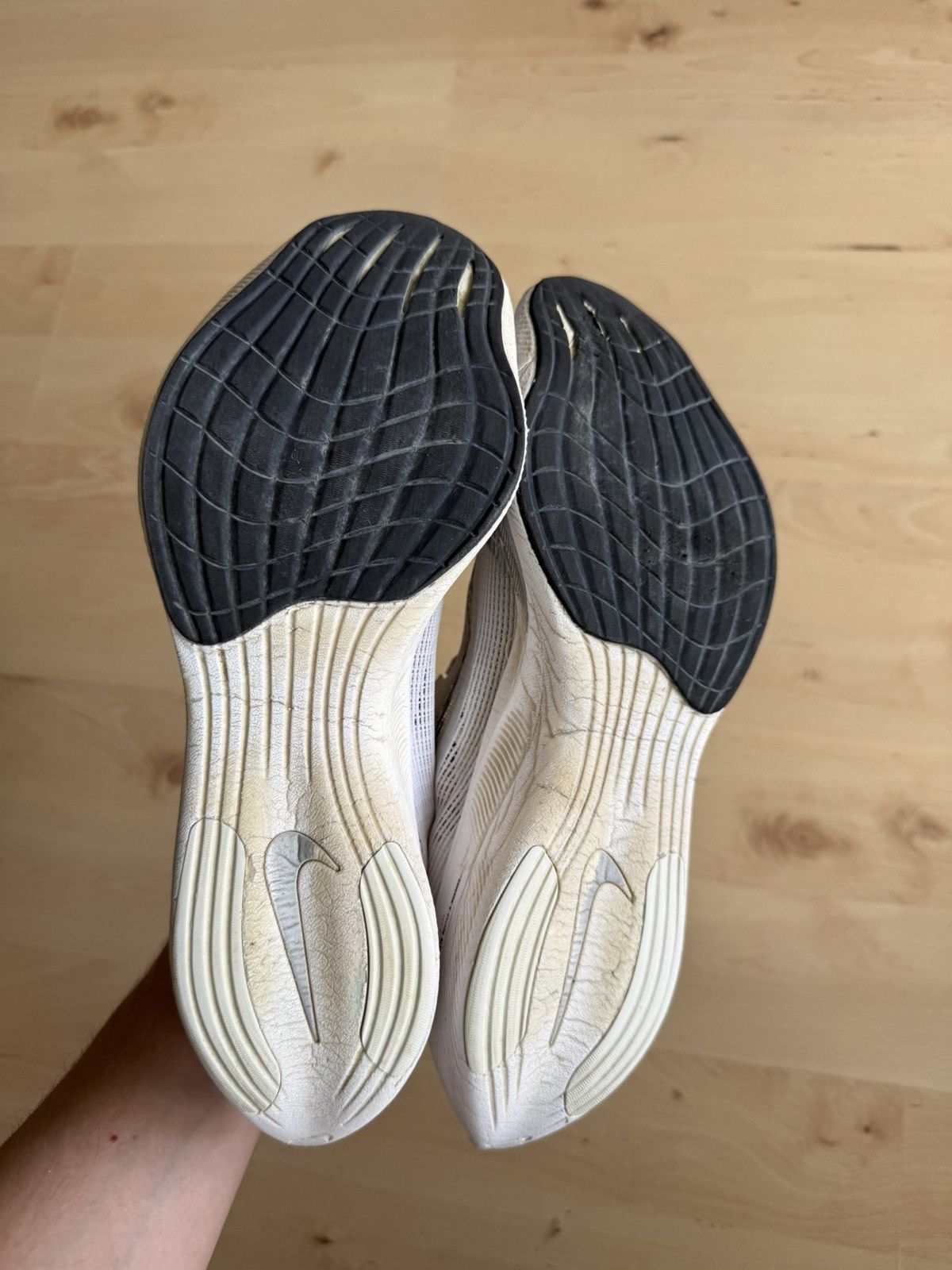 Nike Nike ZoomX Vaporfly Next% 2 running sneakers shoes Size US 9.5 / EU 42-43 - 3 Thumbnail