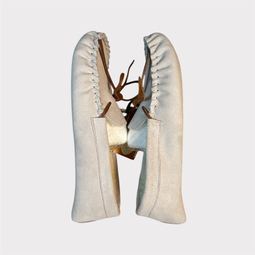 The Unbranded Brand NEW Mens 6 VINTAGE Leather Moccasin Slippers Cream White NWT Size US 6 / IT 36 - 2 Thumbnail