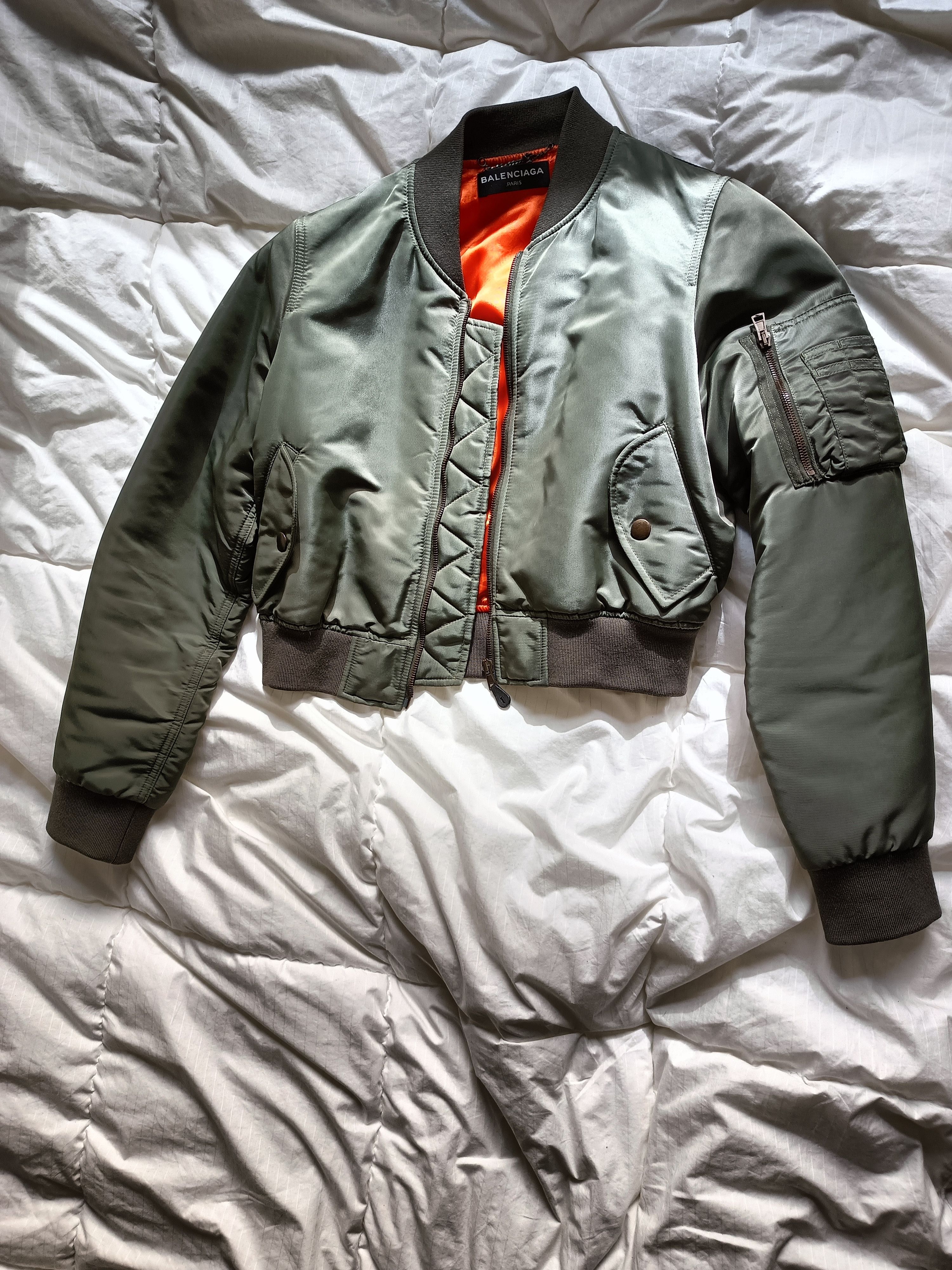 Balenciaga Balenciaga SS17 Cropped Bomber Size US M / EU 48-50 / 2 - 7 Thumbnail