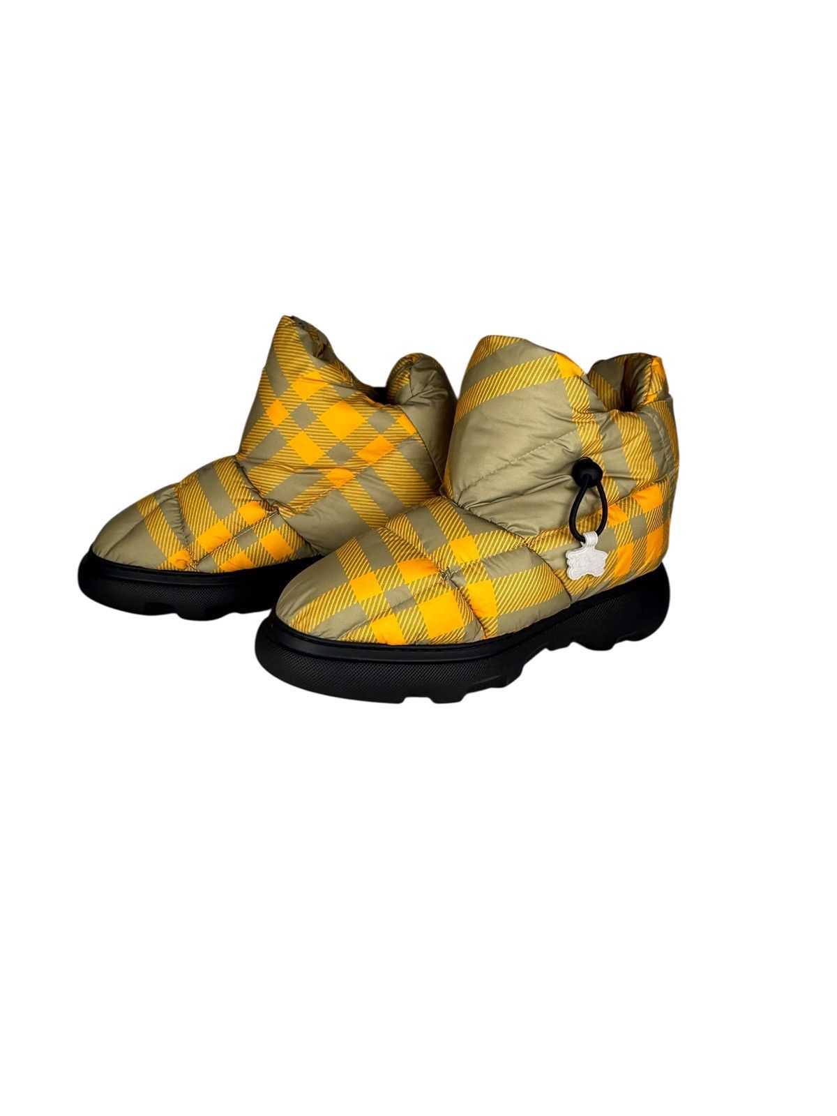 Burberry Burberry Pillow Boots in Hunter Check Size US 9 / EU 42 - 1 Thumbnail