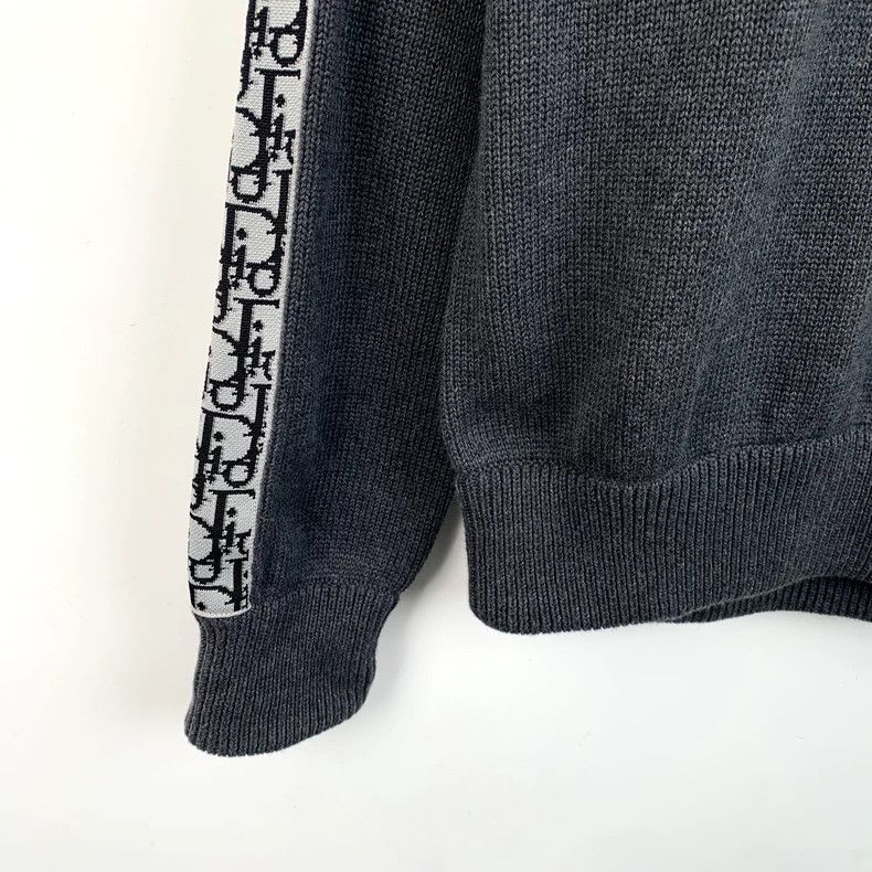 Dior Dior Dark gray side logo letter inlaid cotton round-neck lo Size US S / EU 44-46 / 1 - 4 Thumbnail