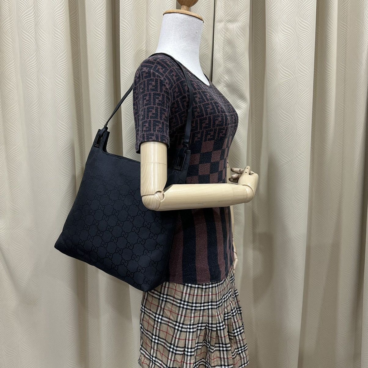 Gucci GUCCI GG BIG MONOGRAM CANVAS SHOULDER BAG 14 Size ONE SIZE - 1 Thumbnail