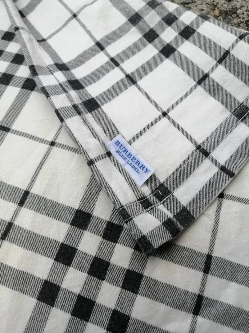 Burberry Burberry Blue Label Plaid Tee Size US M / EU 48-50 / 2 - 7 Thumbnail