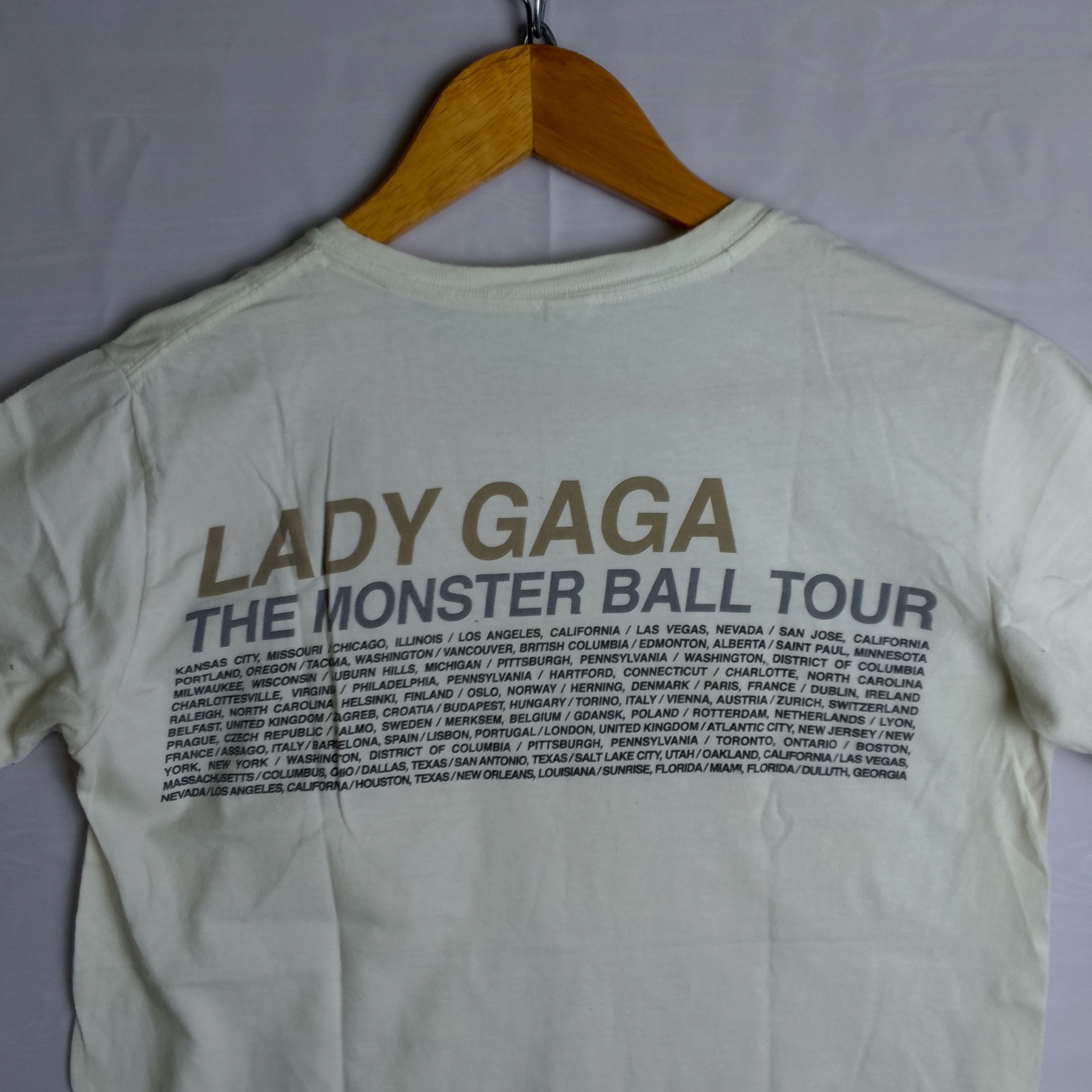 Band Tees Lady Gaga Dance In The Dark Tour Tee Size US S / EU 44-46 / 1 - 5 Thumbnail