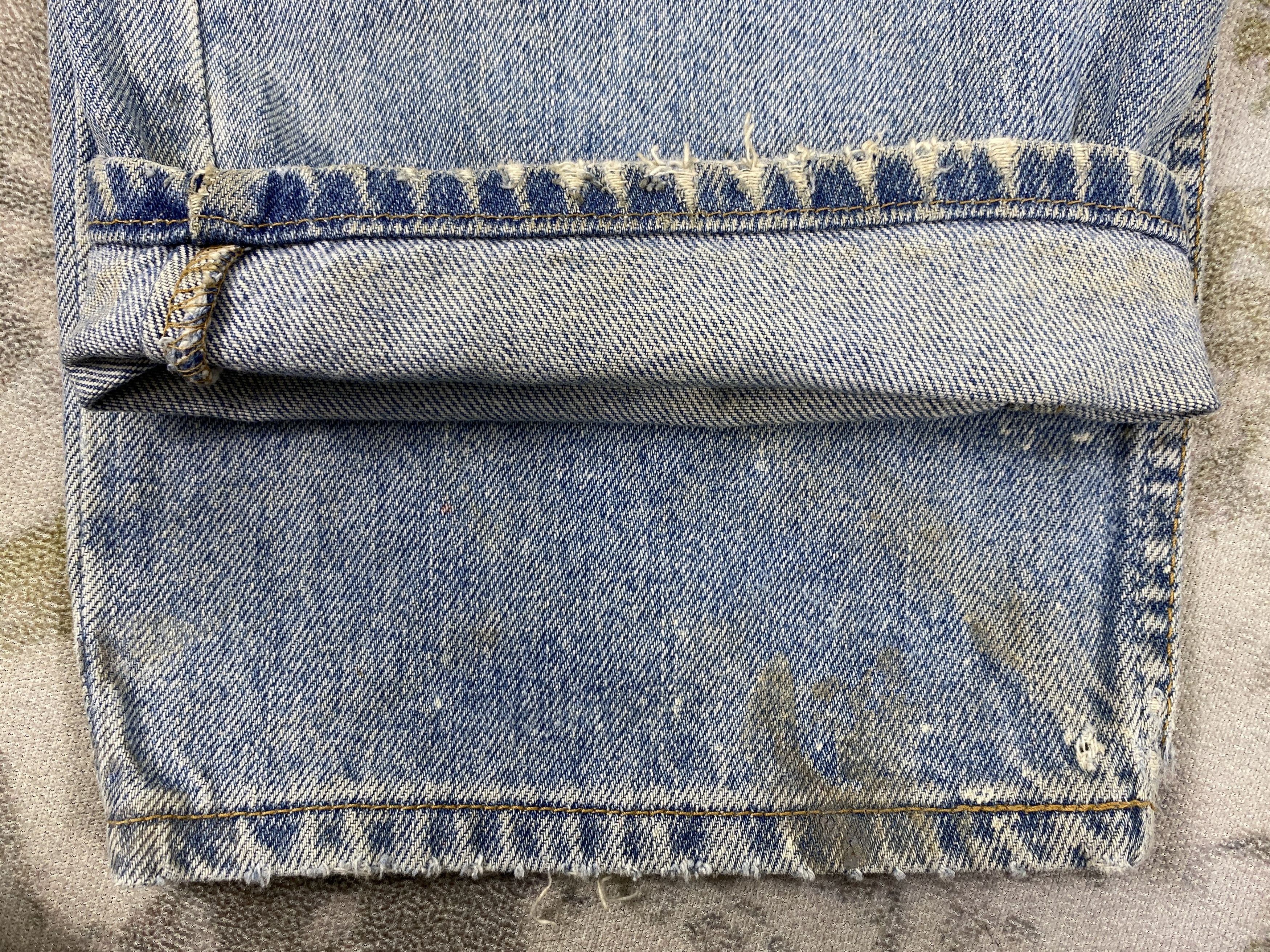 Japanese Brand Dirty Used Blue Vintage Levi's 550 41x31.5 Denim -JN1895 Size US 41 - 14 Thumbnail
