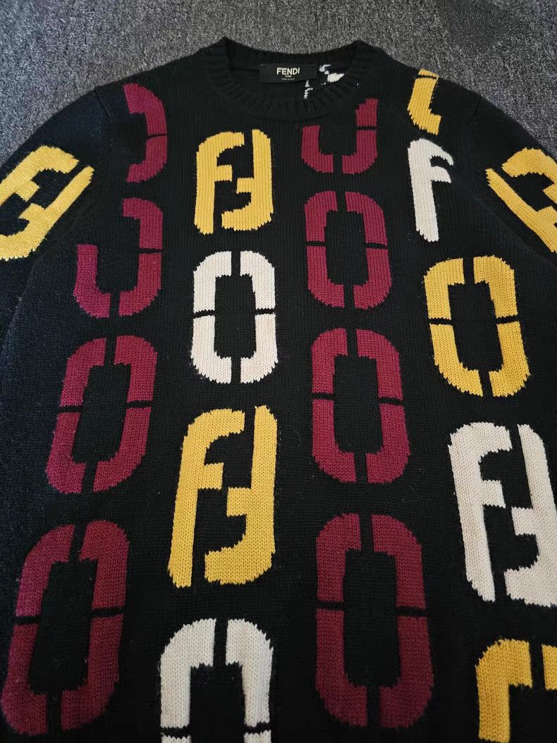 Fendi Fendi Men's Wool Sweater Size US L / EU 52-54 / 3 - 1 Thumbnail