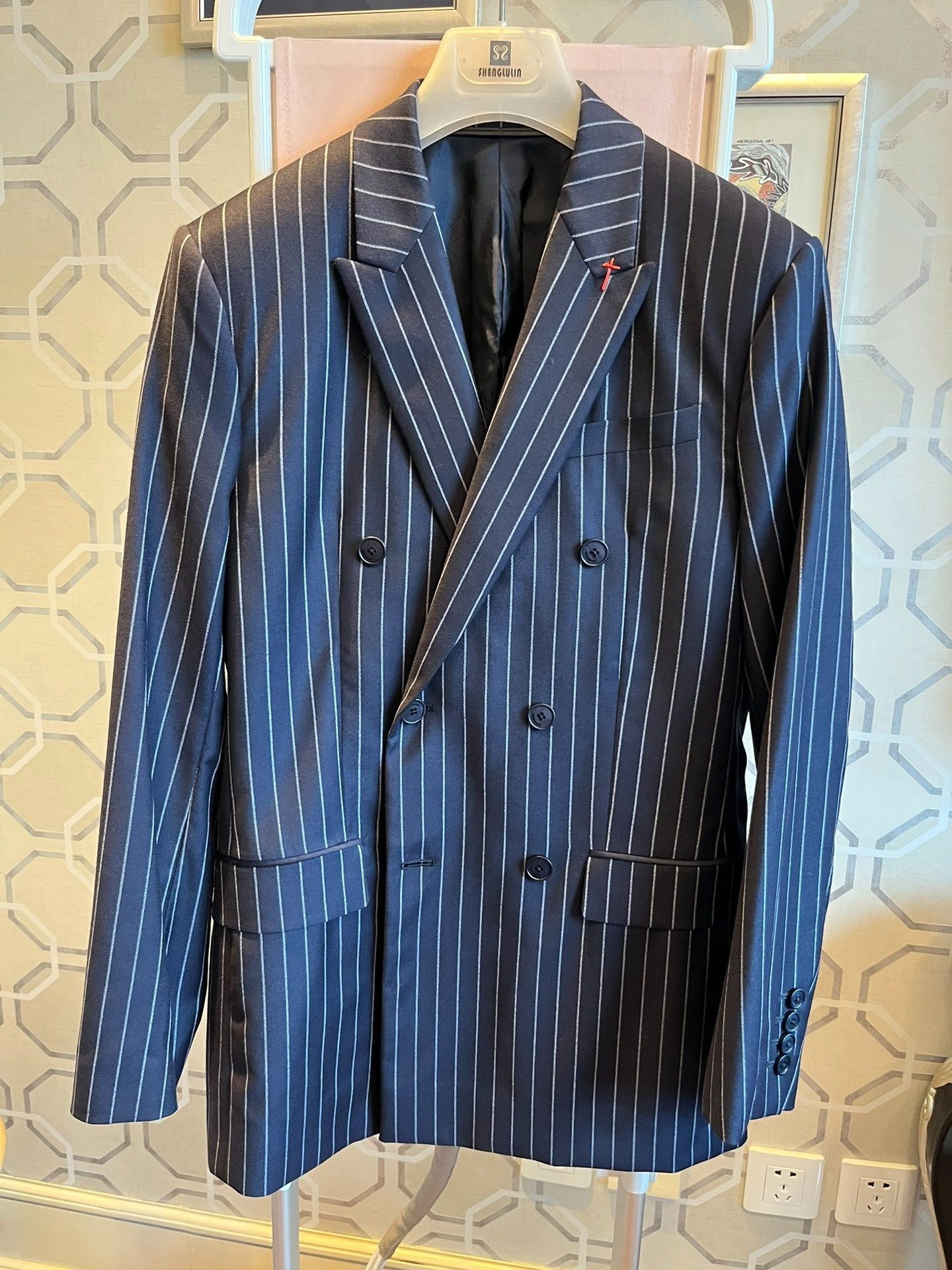 Givenchy Givenchy Striped Double-Breasted Suit Size US S / EU 44-46 / 1 - 9 Thumbnail